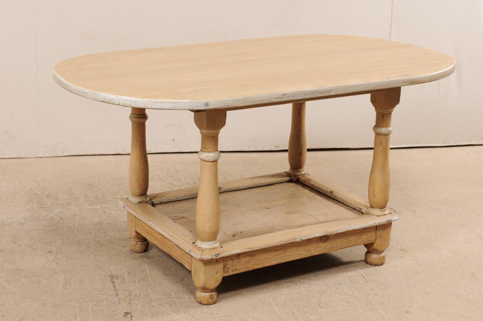 An Early 19th Century Swedish Bleached & Painted Wood Two-Tier Oval Table In Good Condition For Sale In Atlanta, GA