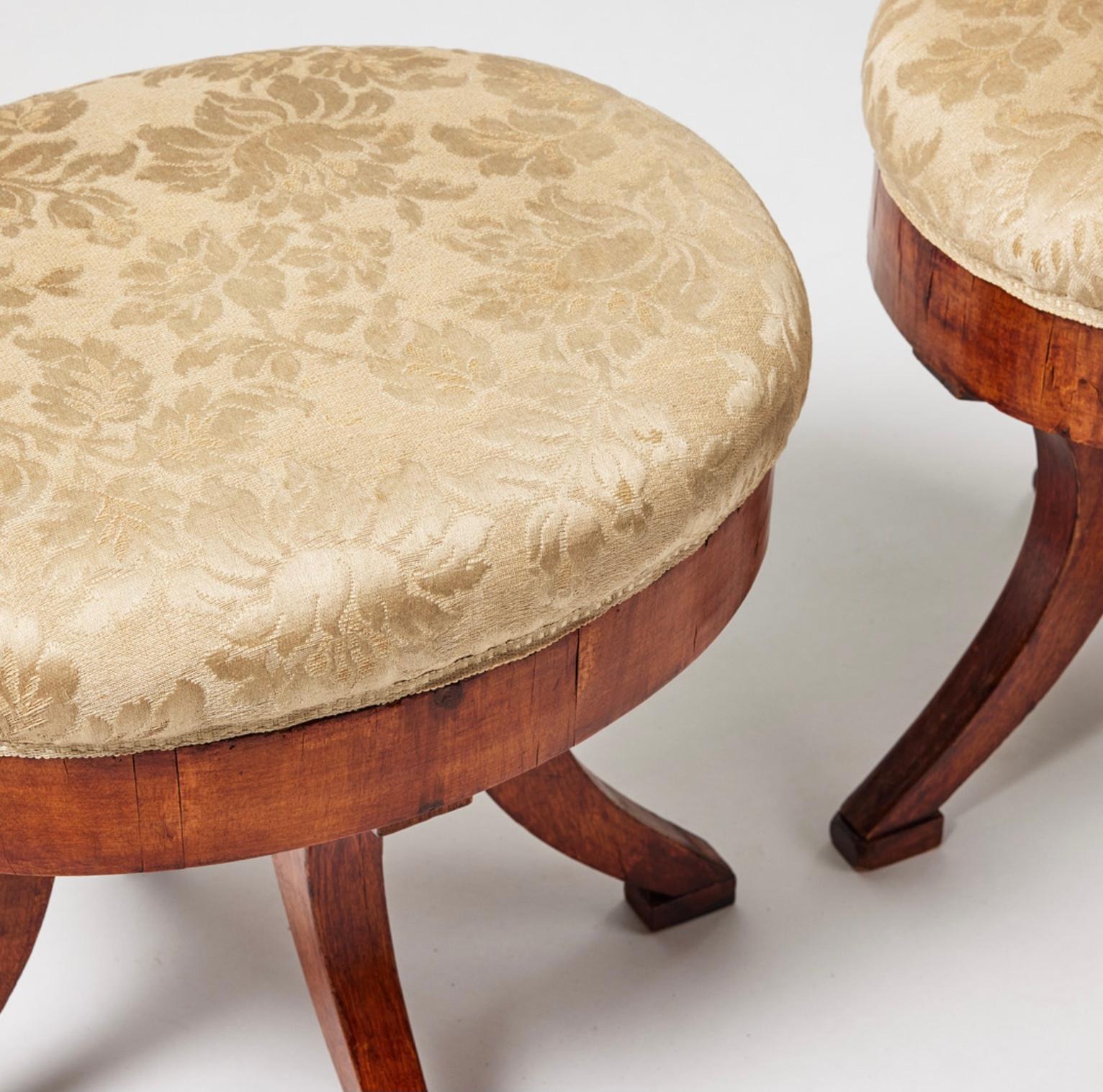 Pareja de taburetes Karl Johan suecos de principios del siglo XIX en Bueno estado para la venta en London, GB