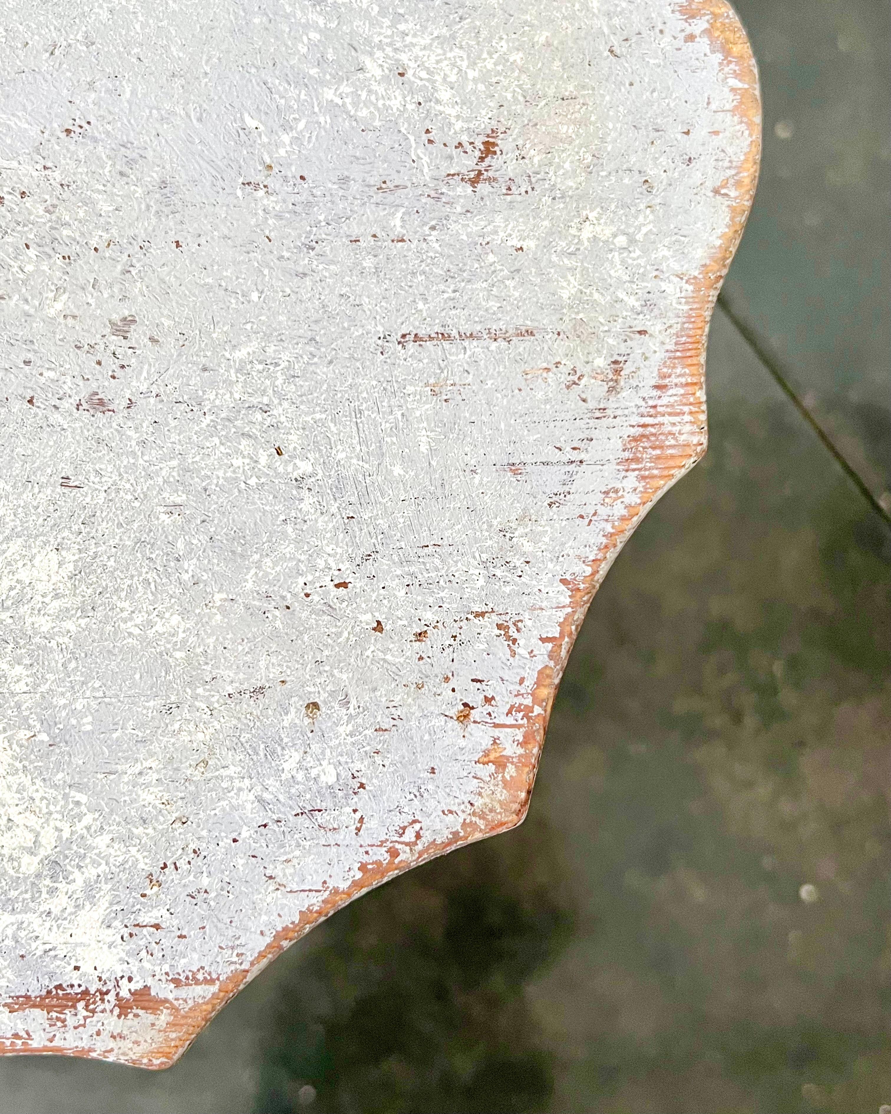 Early 19th Century Swedish Pedestal Table with Shaped Top For Sale 2