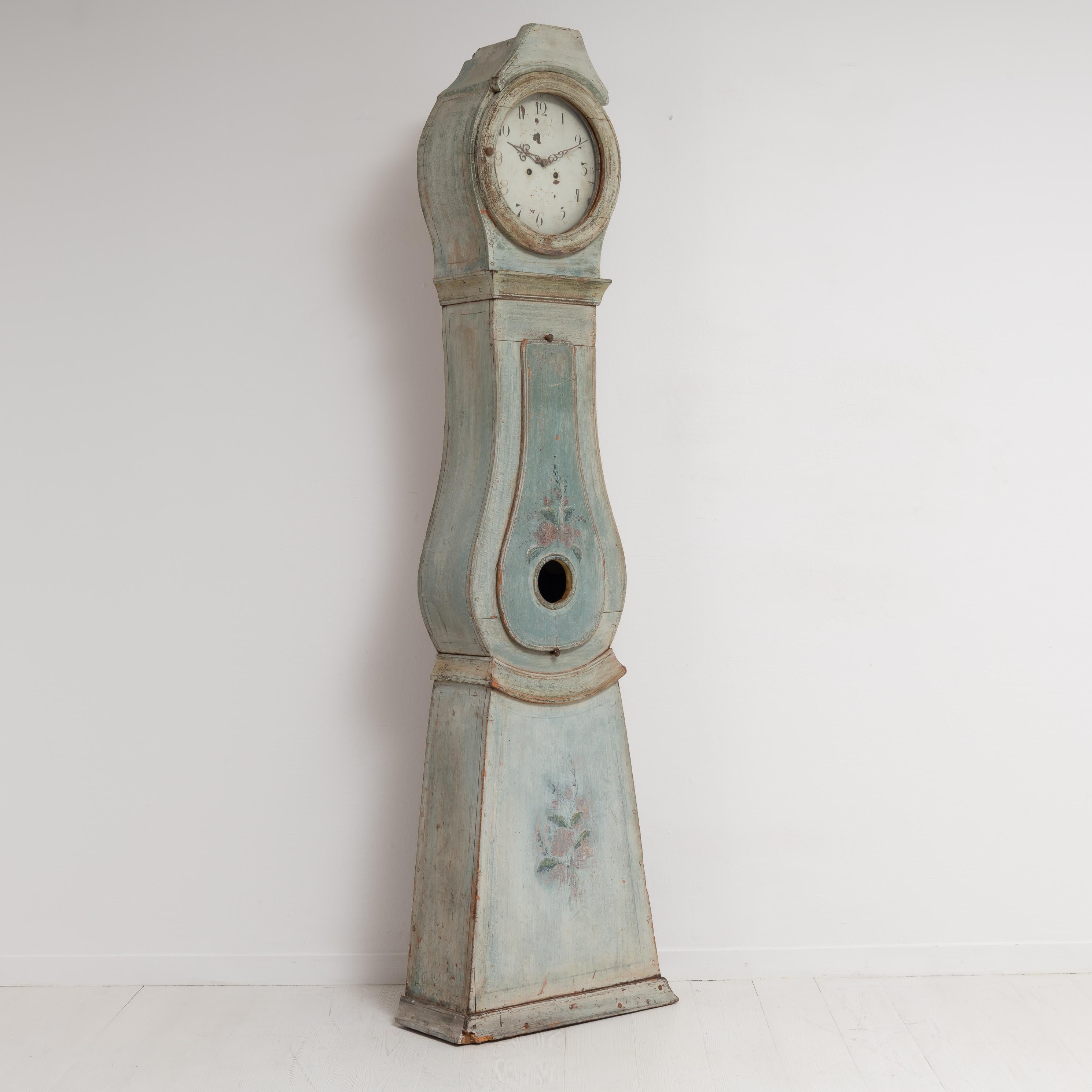 Early 19th Century Swedish Rococo Long Case Clock In Good Condition In Kramfors, SE
