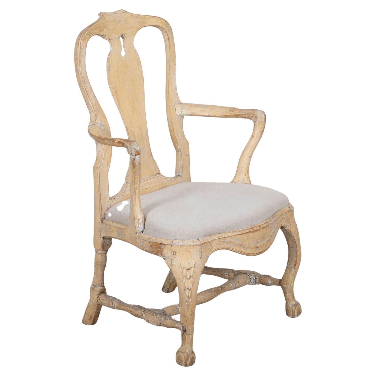 Schwedischer offener Sessel im Rokokostil des frühen 19. im Angebot