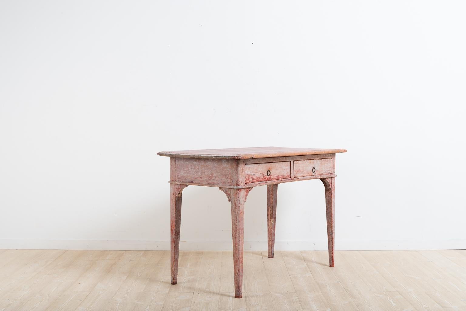 Early 19th Century Swedish Table in Gustavian Style 1