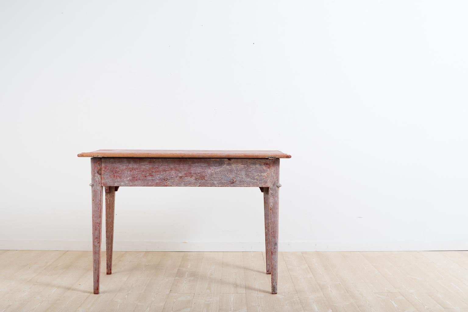 Early 19th Century Swedish Table in Gustavian Style 3