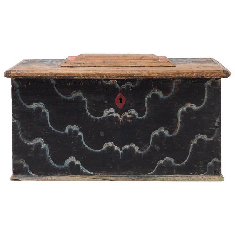 Early 19th Century Swedish Trunk with Rare Original Paint
