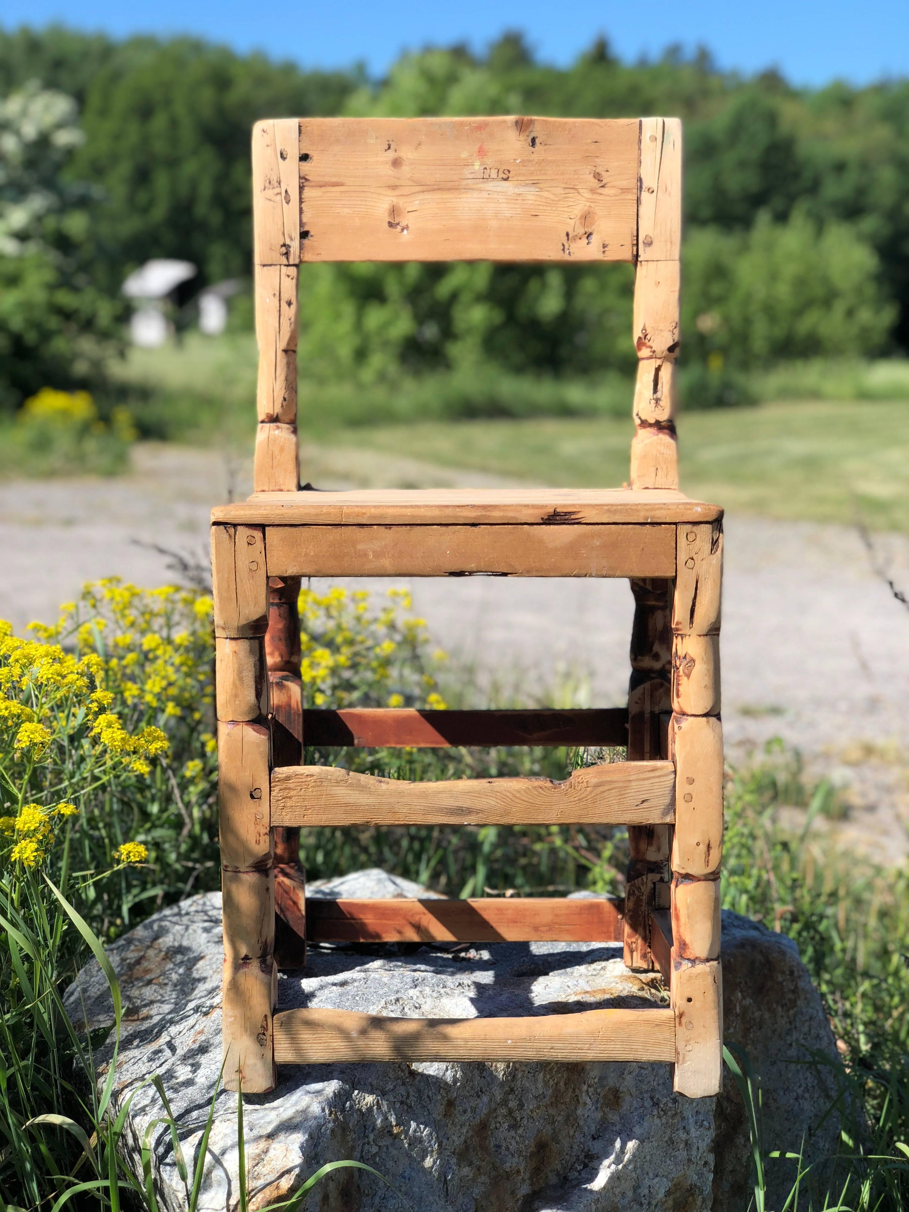Early 19th Century Swedish Wooden Chair For Sale 1