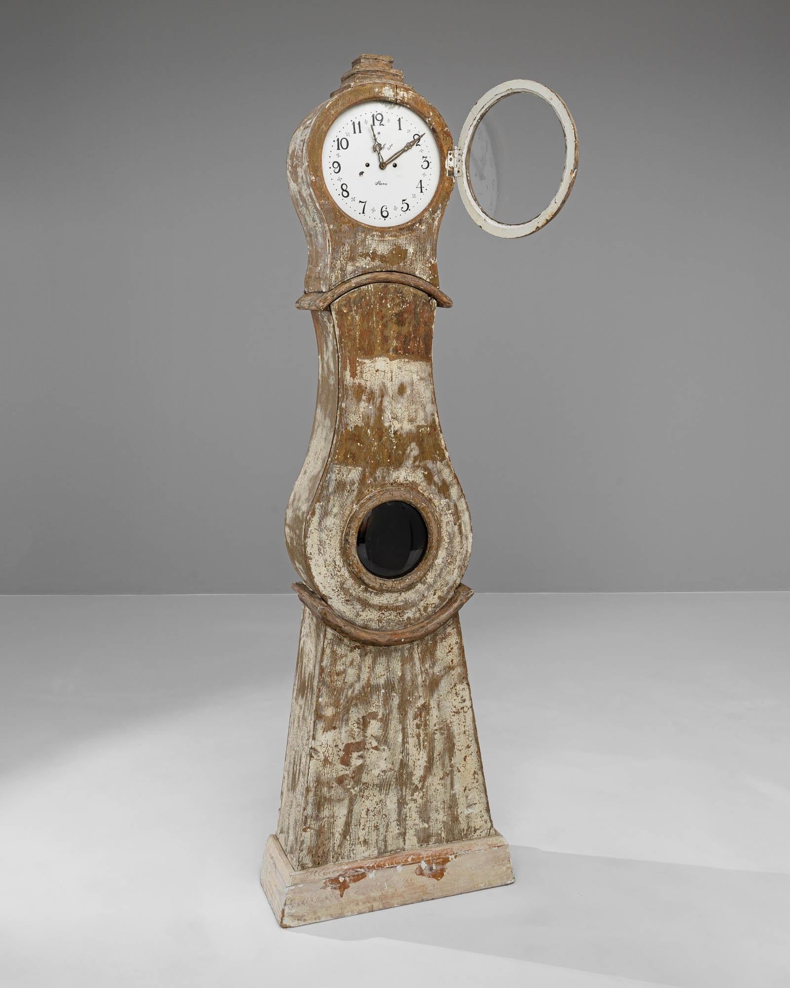 XIXe siècle Horloge en bois suédoise du début du 19e siècle