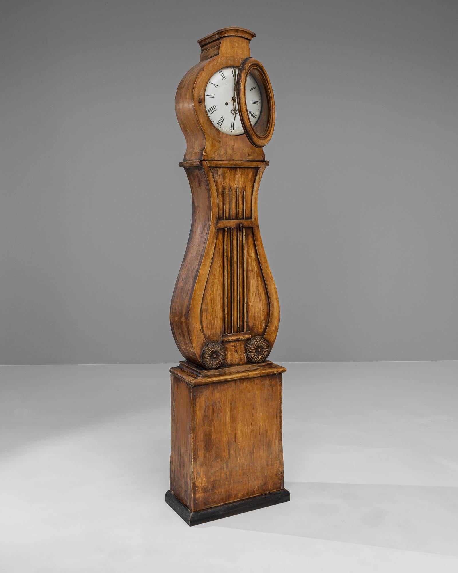 Early 19th Century Swedish Wooden Floor Clock For Sale 4