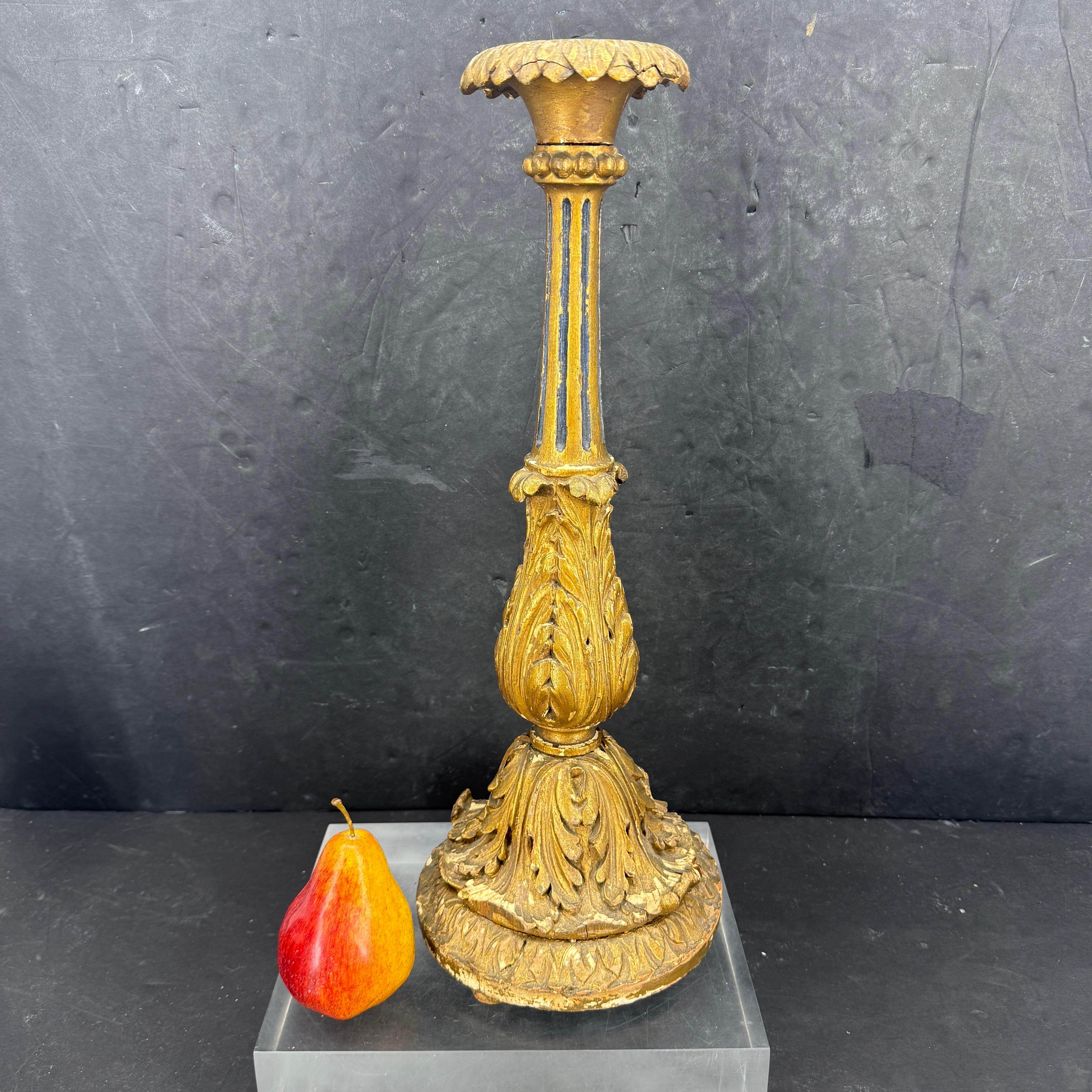 Early 19th Century Tall Italian Wood Gilded Gold Candlestick For Sale 11