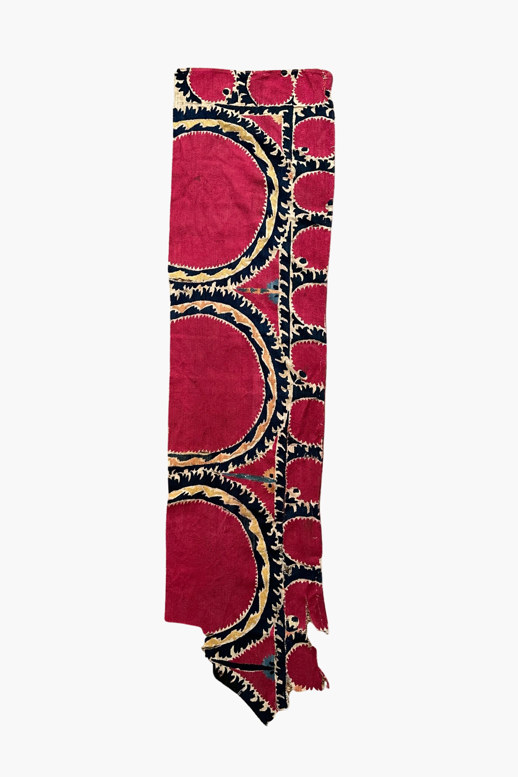 Charming Suzani fragment from either Tashkent or Pishkent.

Could be mounted onto a fabric covered stretcher or made into cushion covers.

circa 1900