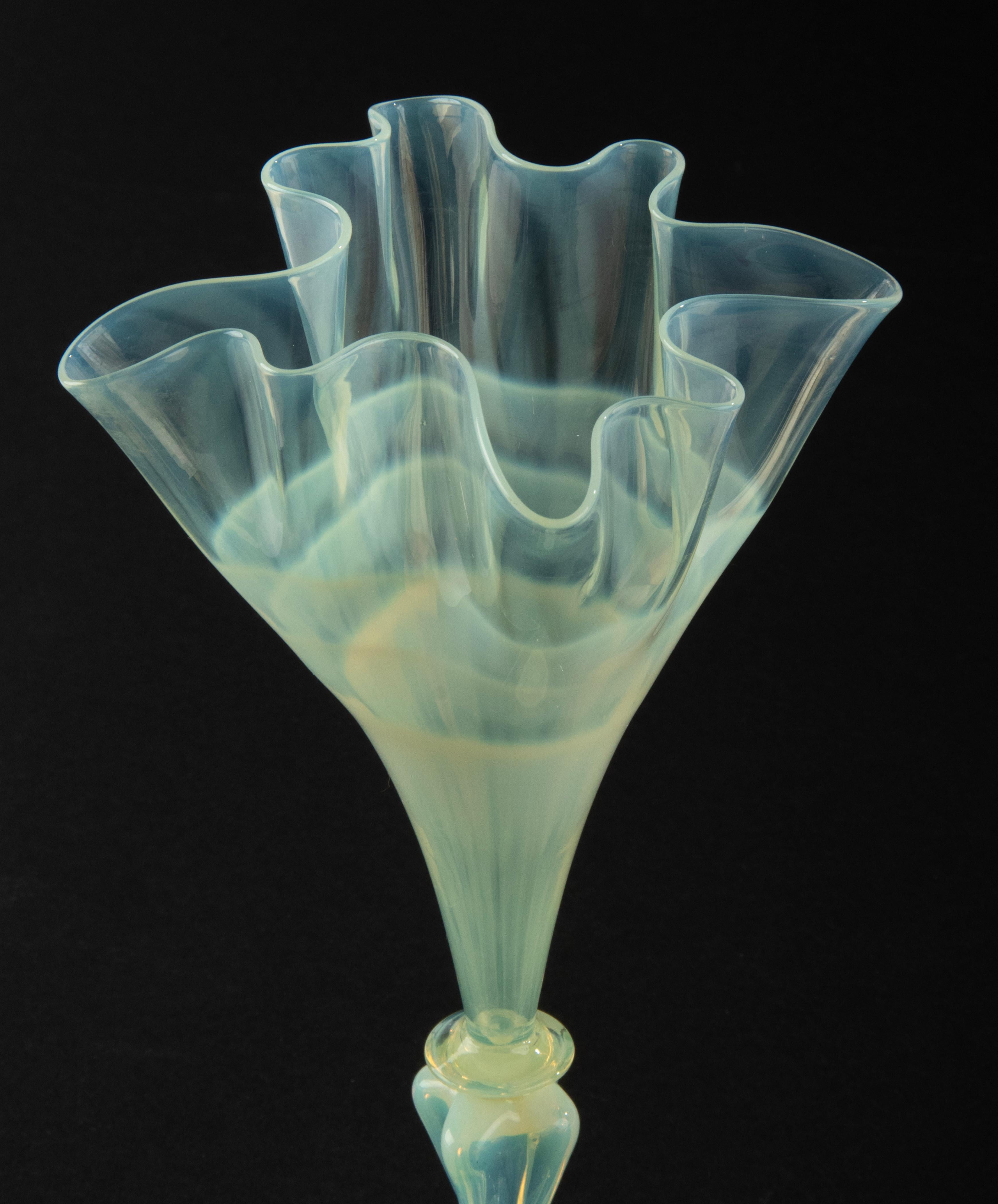Belle Époque Early 19th Century, Thin Murano Glass Fan Shaped Vase