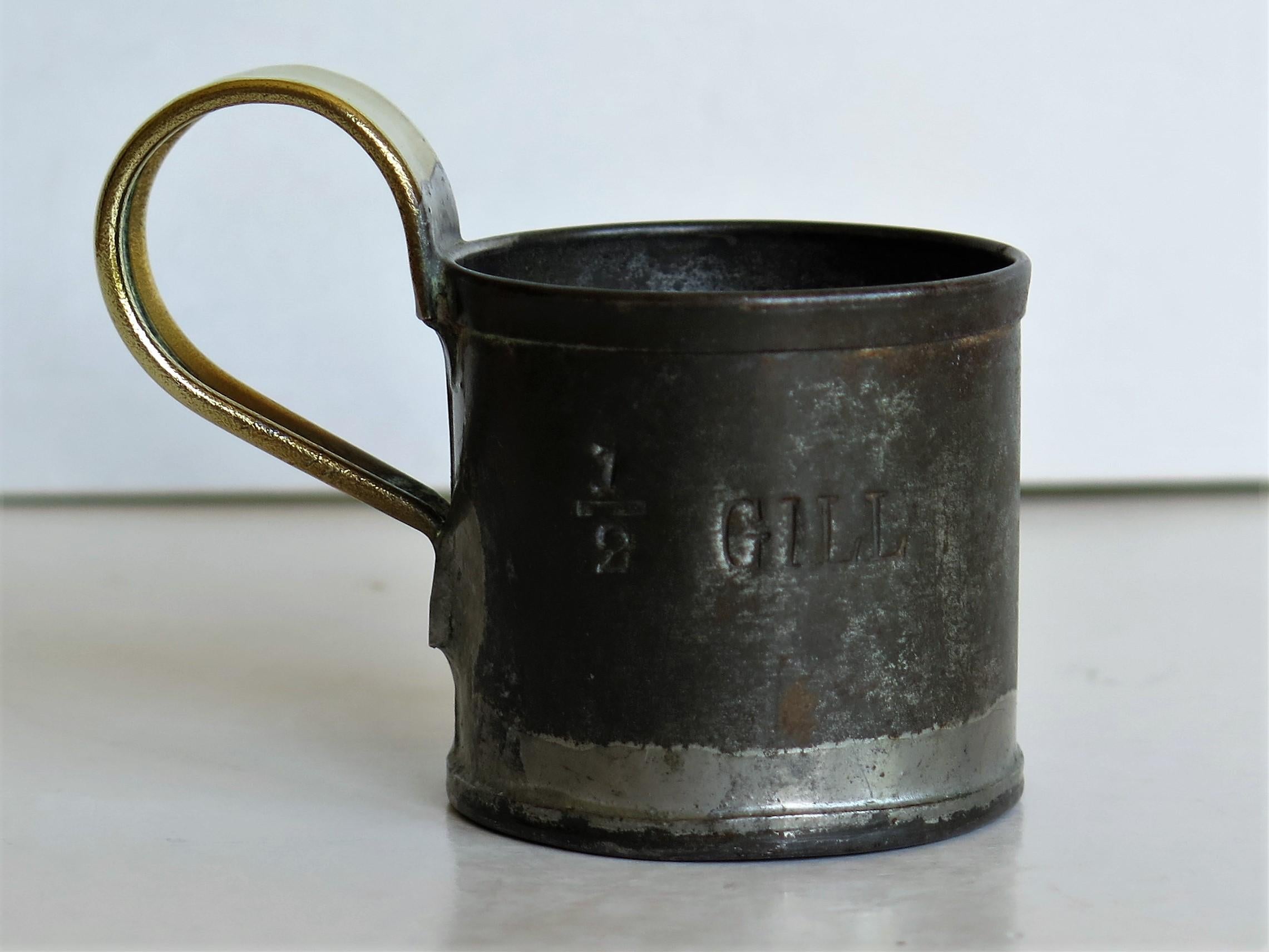 Early 19th Century Three Graduated Gill Measuring Cups Tin with Brass Handles 1