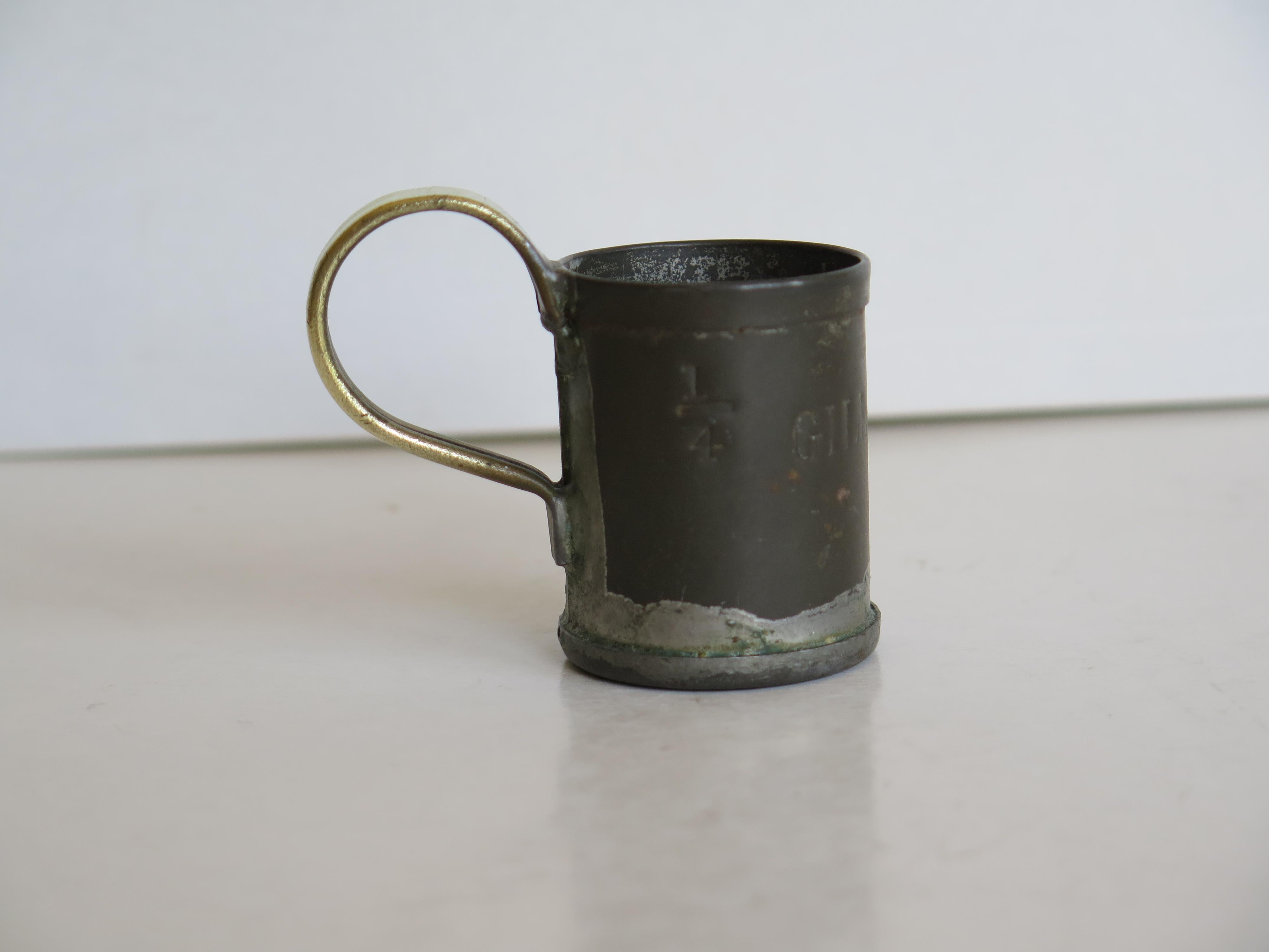 Early 19th Century Three Graduated Gill Measuring Cups Tin with Brass Handles 3