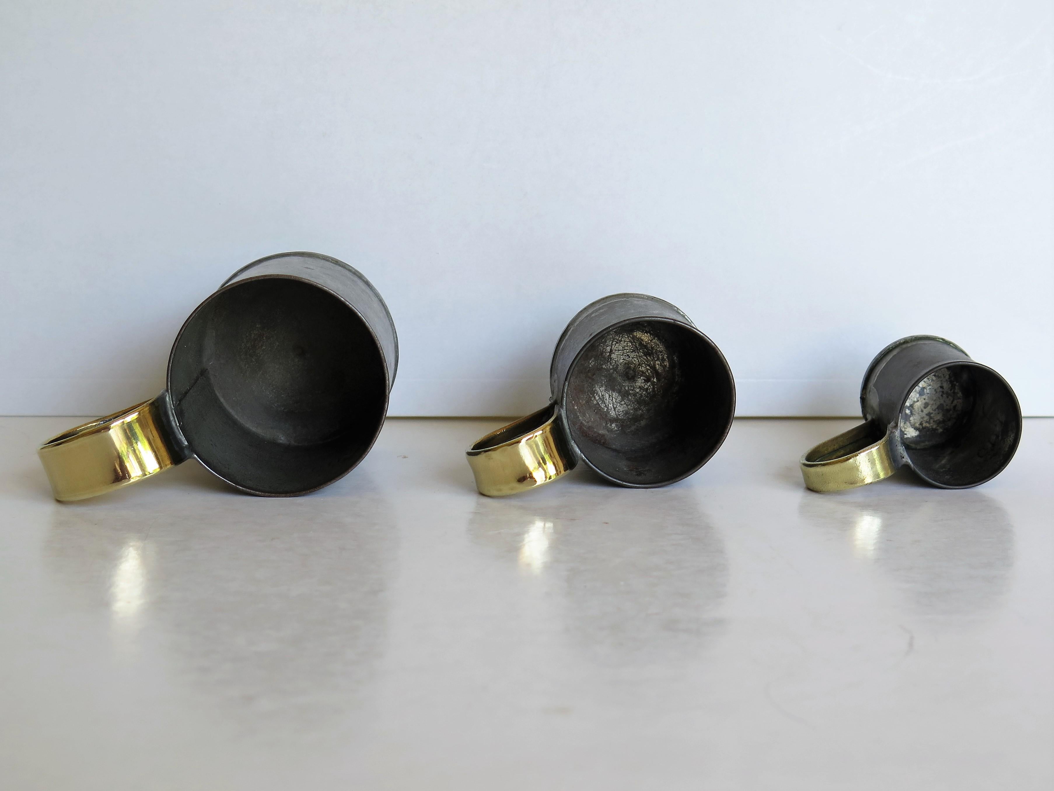 Early 19th Century Three Graduated Gill Measuring Cups Tin with Brass Handles 4