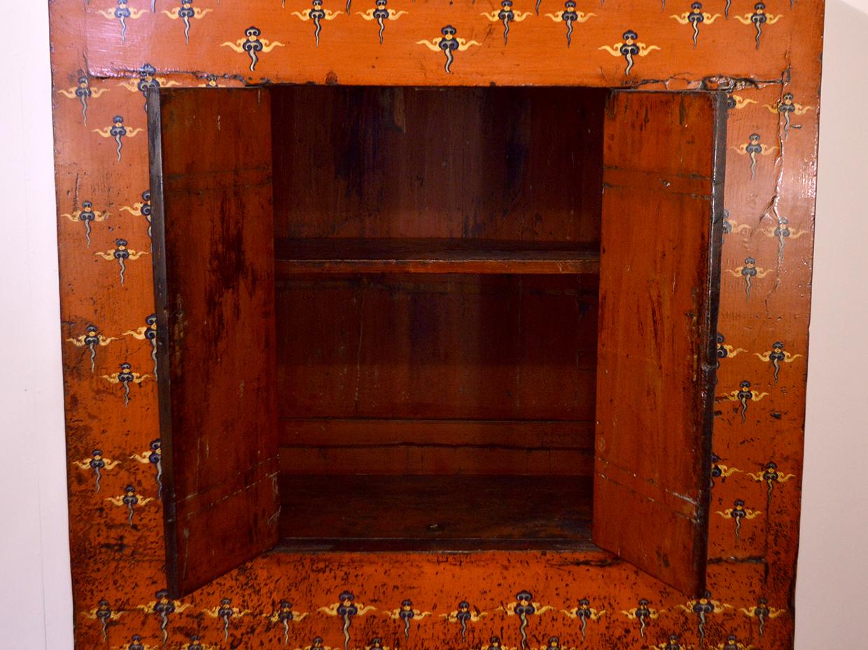Early 19th Century Tibetan Cabinet For Sale 7