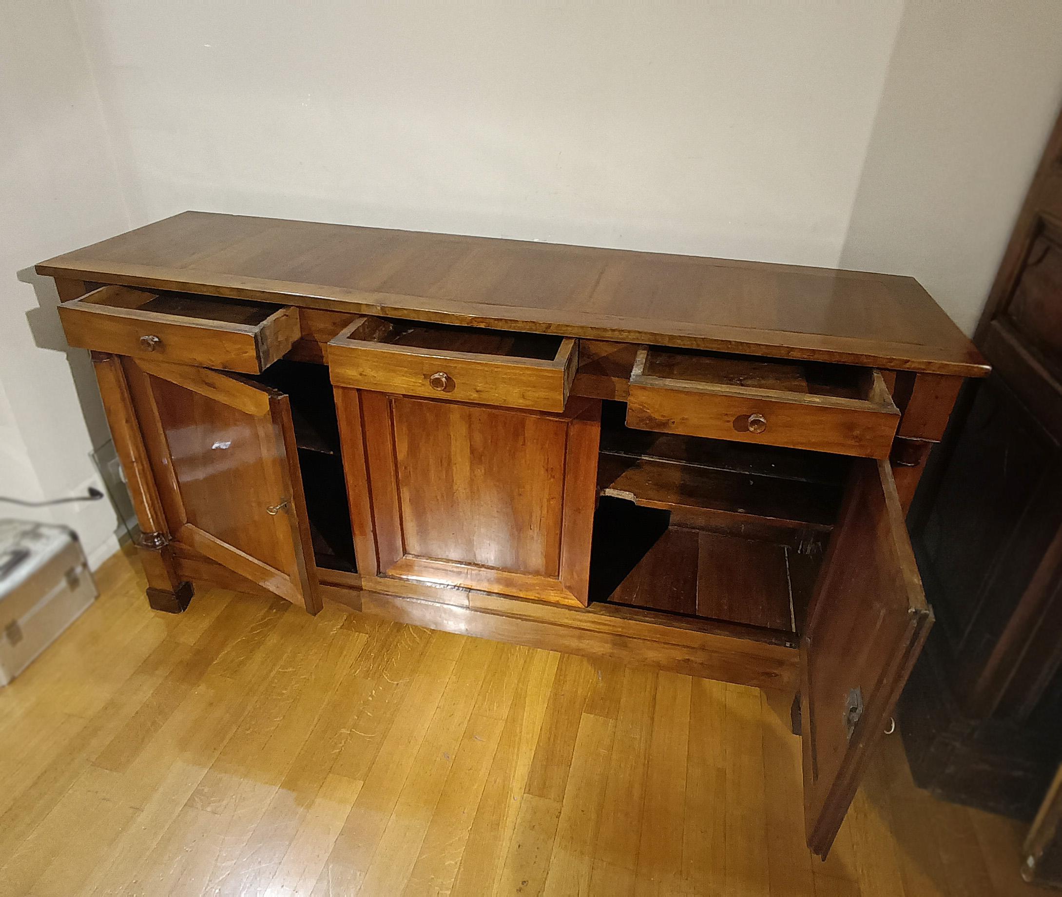 EARLY 19th CENTURY TUSCAN EMPIRE SIDEBOARD For Sale 1
