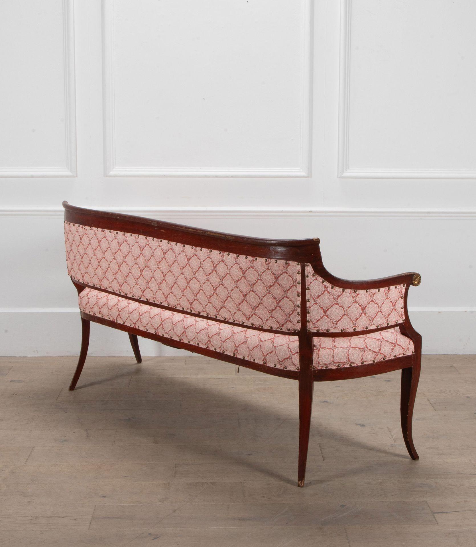 Early 19th Century Tuscan Sofa (Italienisch) im Angebot