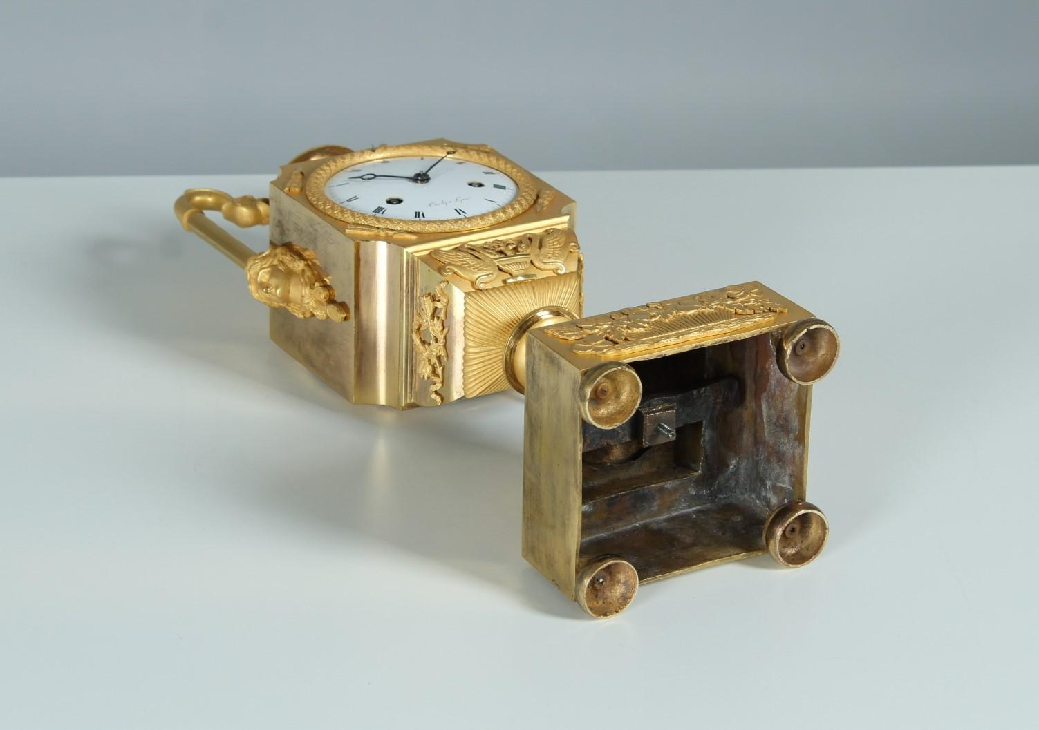 Early 19th Century Vase Pendule, Pendulum-Clock, Tardy à Lyon, Empire circa 1820 For Sale 8