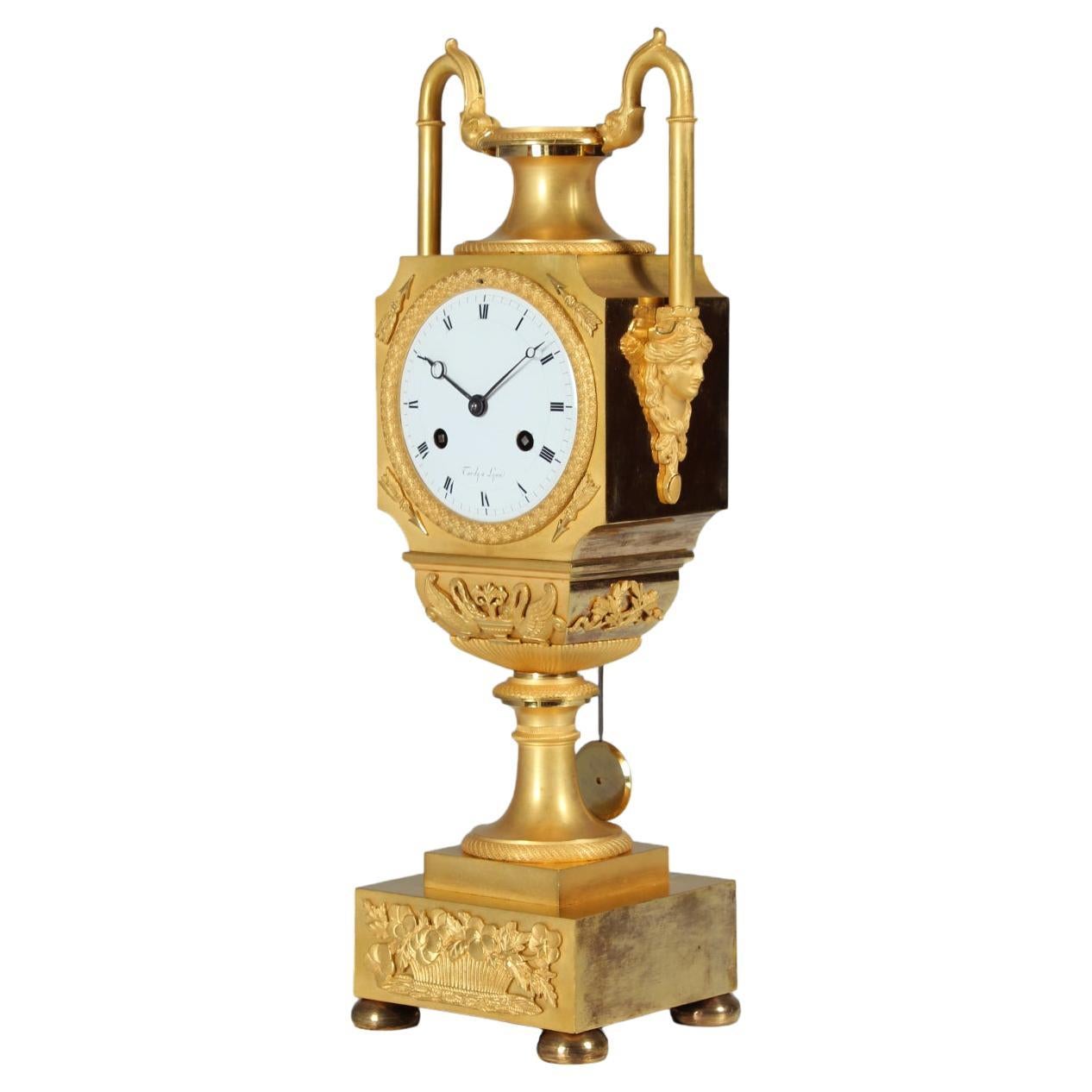 Early 19th Century Vase Pendule, Pendulum-Clock, Tardy à Lyon, Empire circa 1820 For Sale