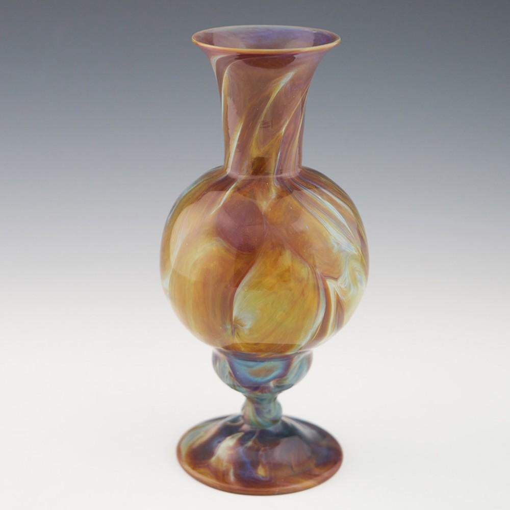 Italian Venetian Calcedonio Vase - Early 19th Century For Sale