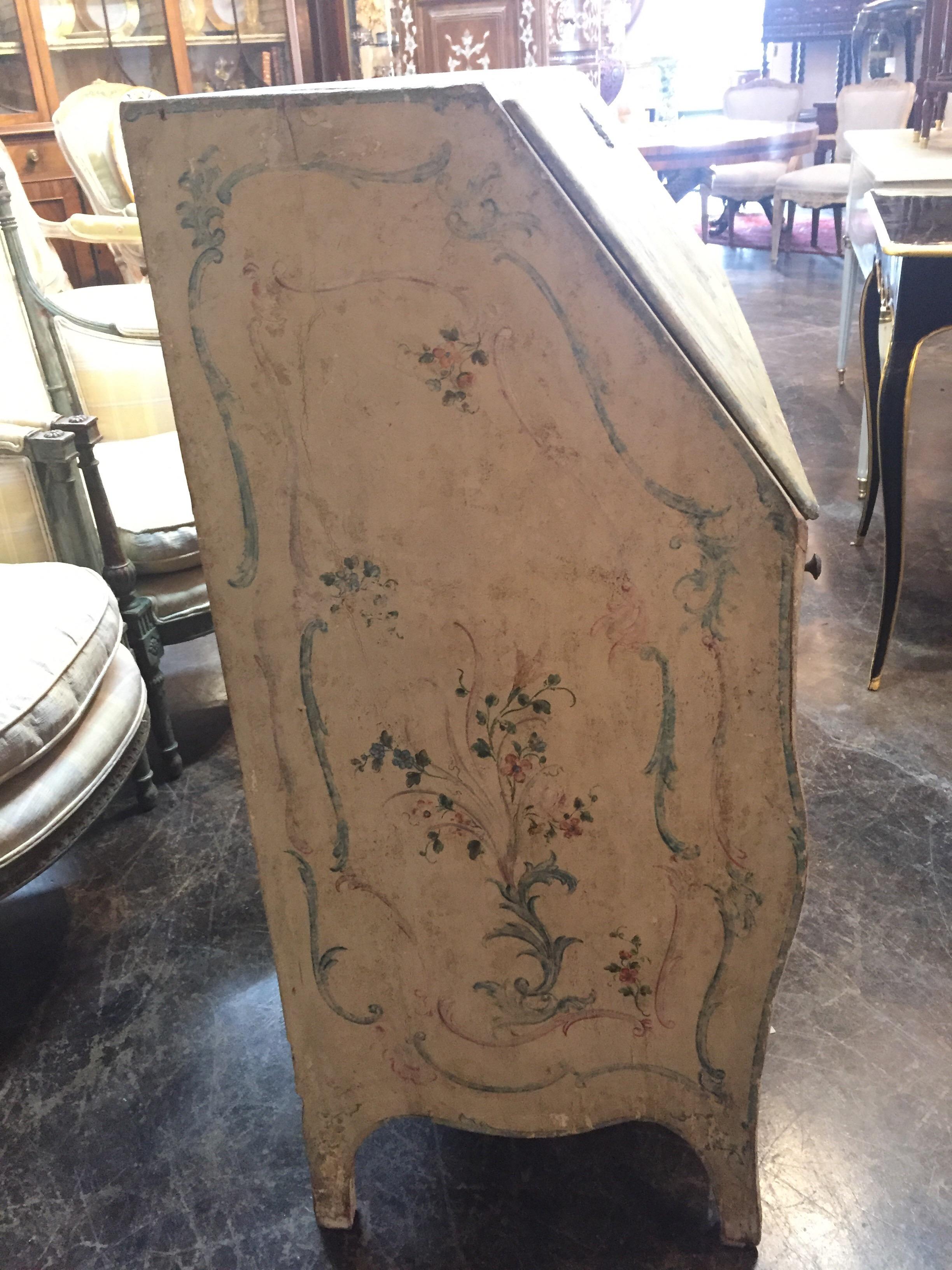 Early 19th Century Venetian Hand Painted Secretary In Good Condition In Dallas, TX
