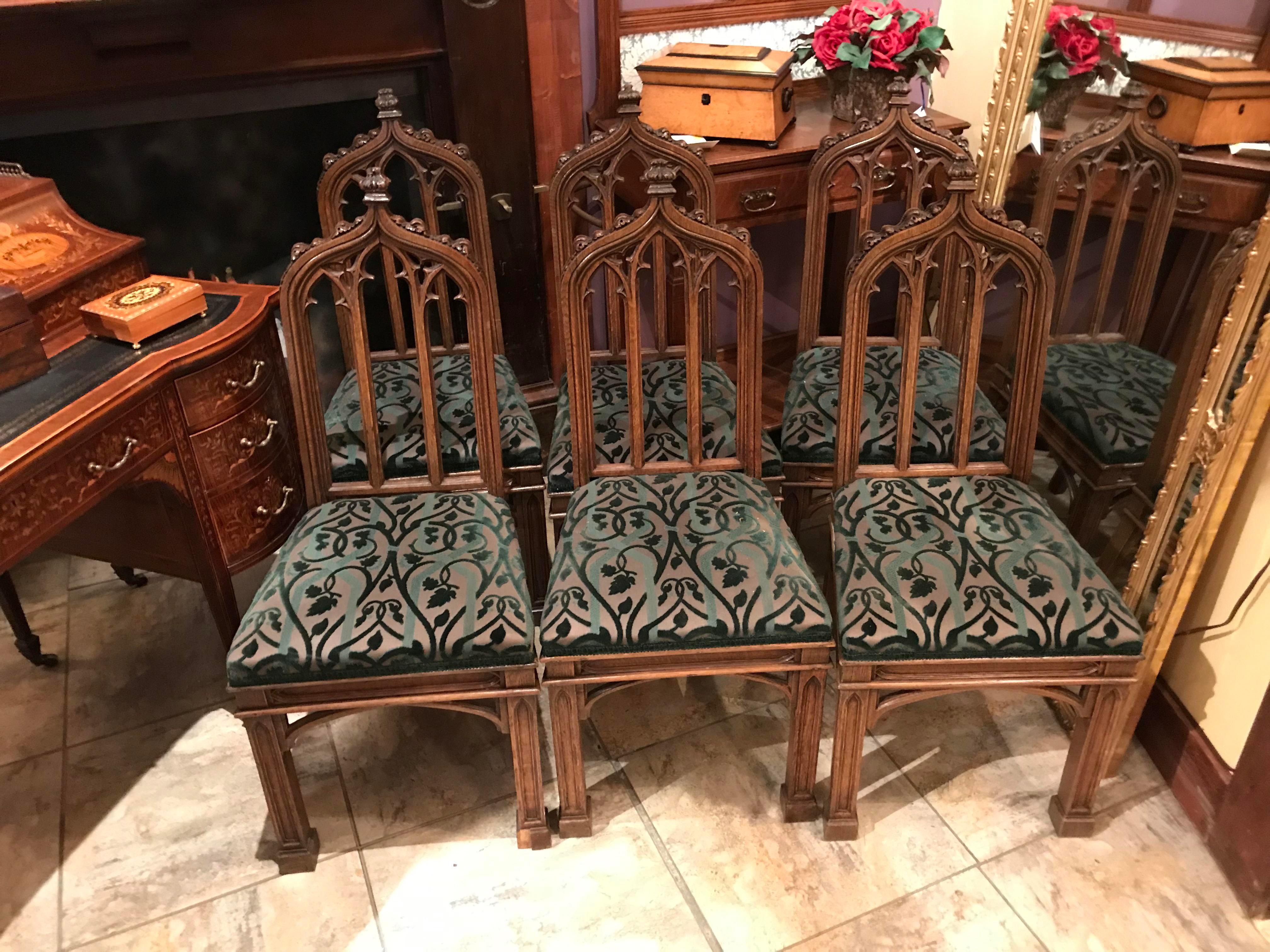 English Early 19th Century Vintage Gothic Revival Dining Chairs, Set of 6