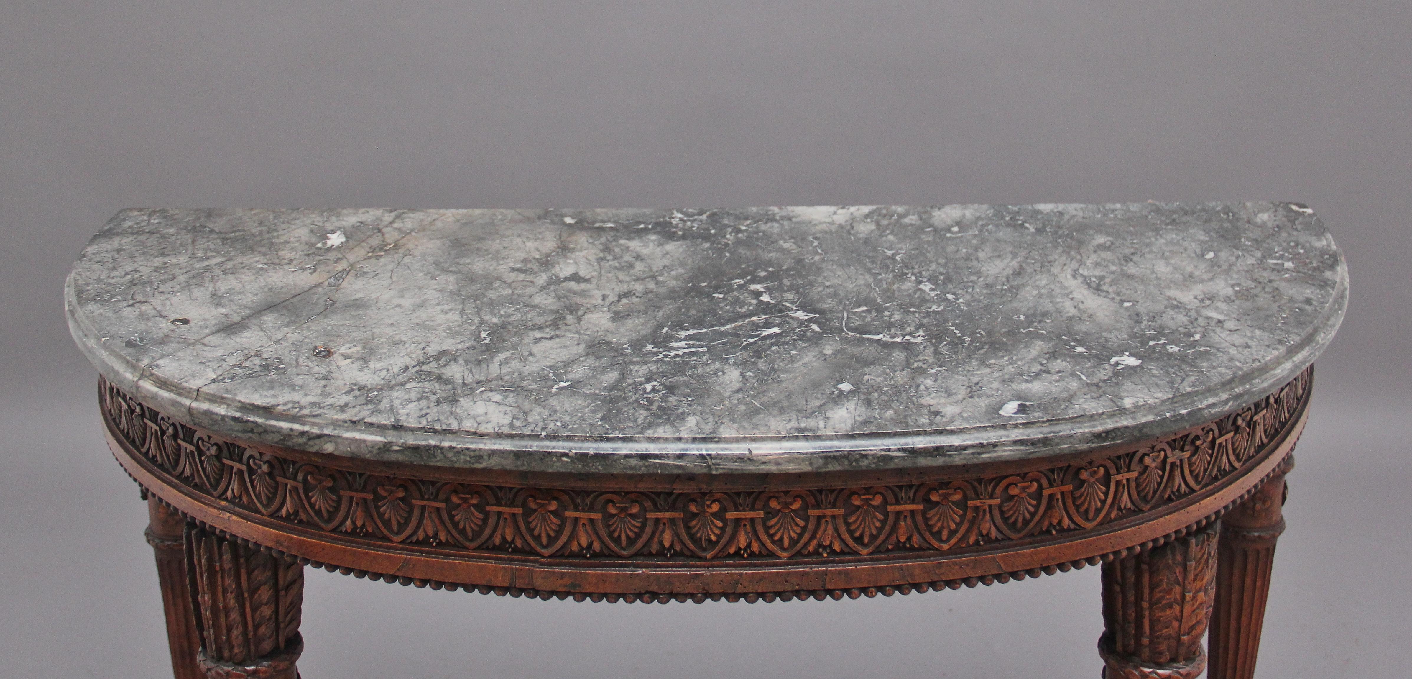 Early 19th Century Walnut and Marble Top Console Table For Sale 1