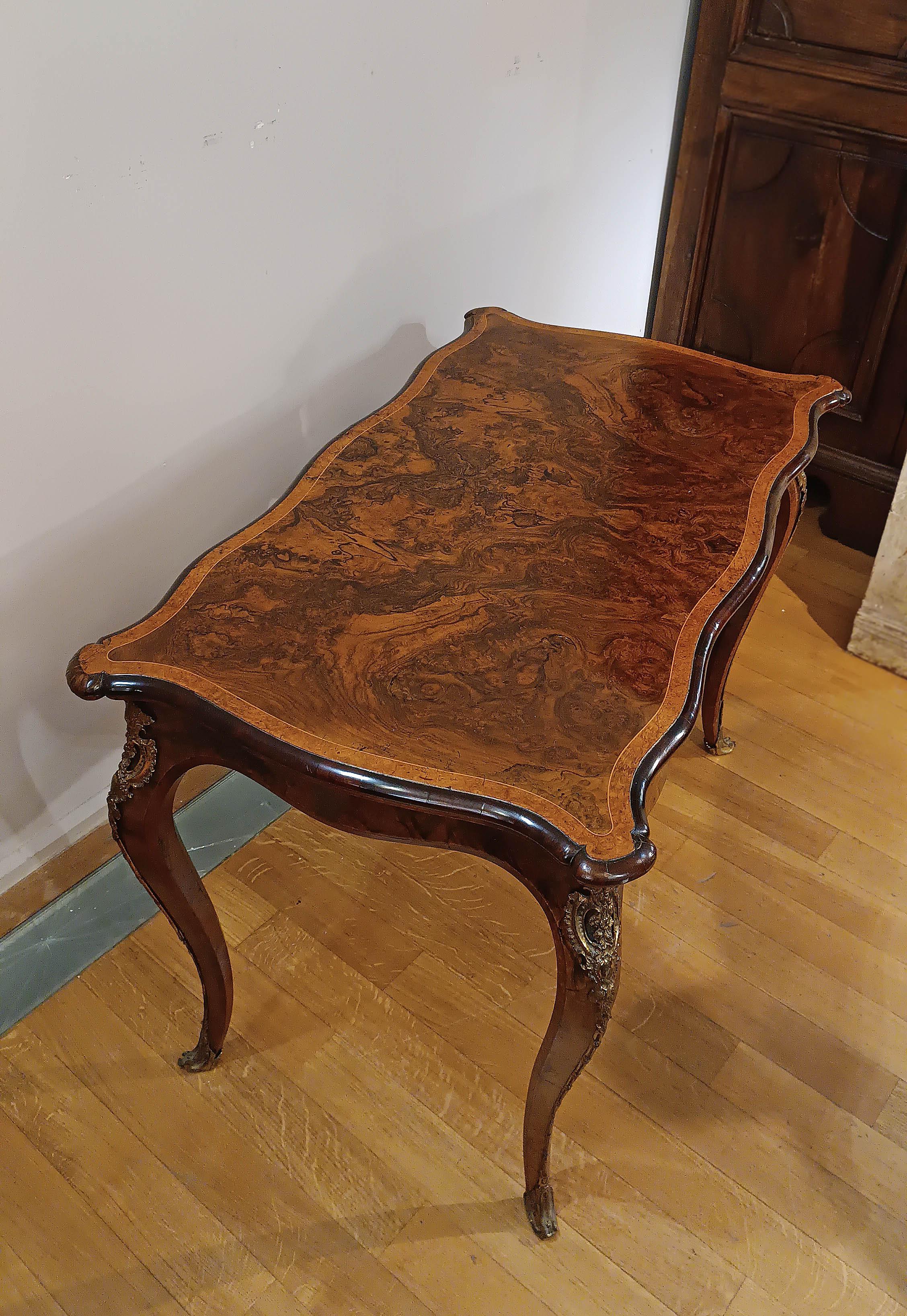 Louis Philippe EARLY 19th CENTURY WALNUT BRIAR GAME TABLE For Sale
