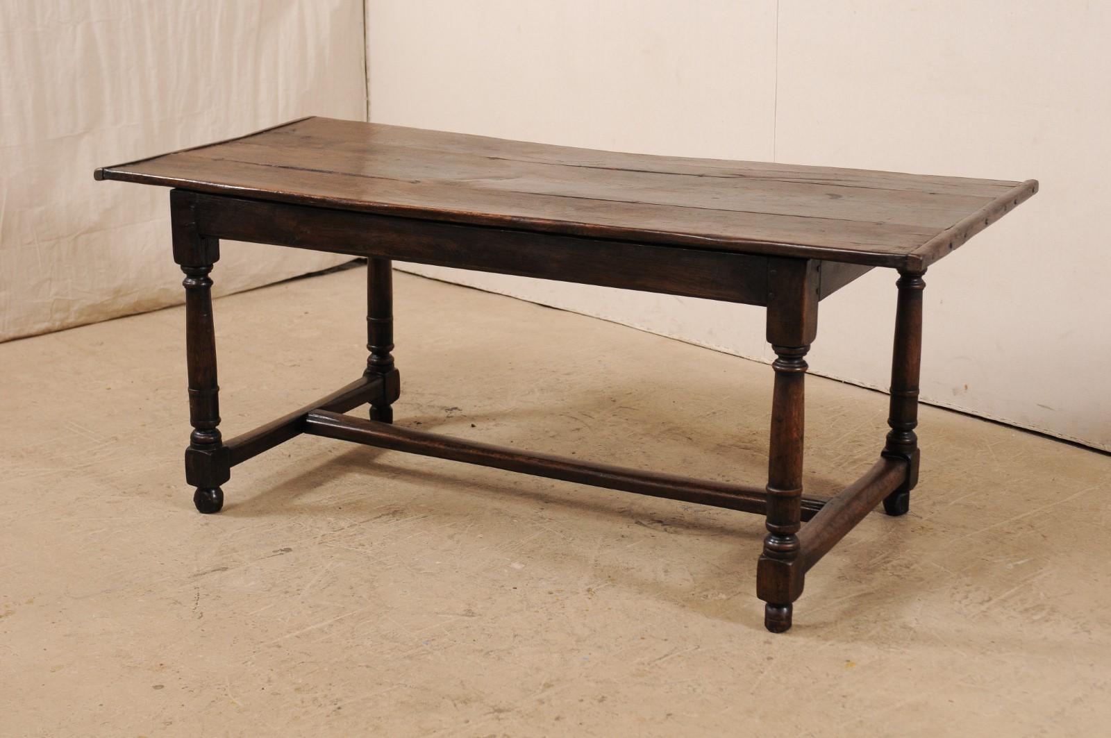 Early 19th Century Walnut Dining Table or Desk from Italy In Good Condition In Atlanta, GA