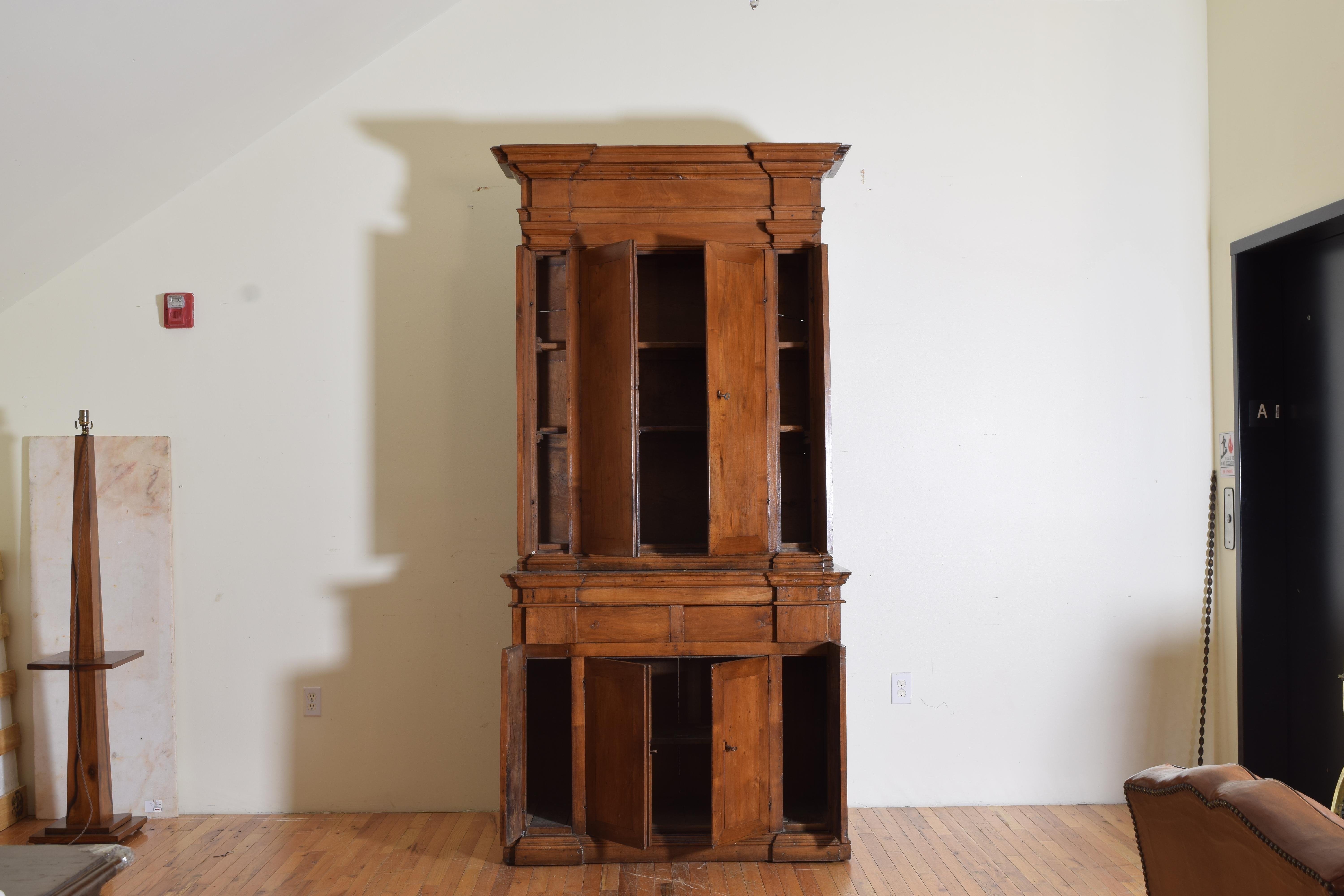 Early 19th Century, Walnut Due Corpe or Two-piece Cupboard 1