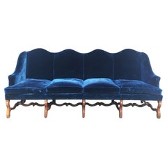 Sofa oder Settee aus Nussbaumholz mit blauem Samt mit 4 Setern und Hump Back, frühes 19. Jahrhundert