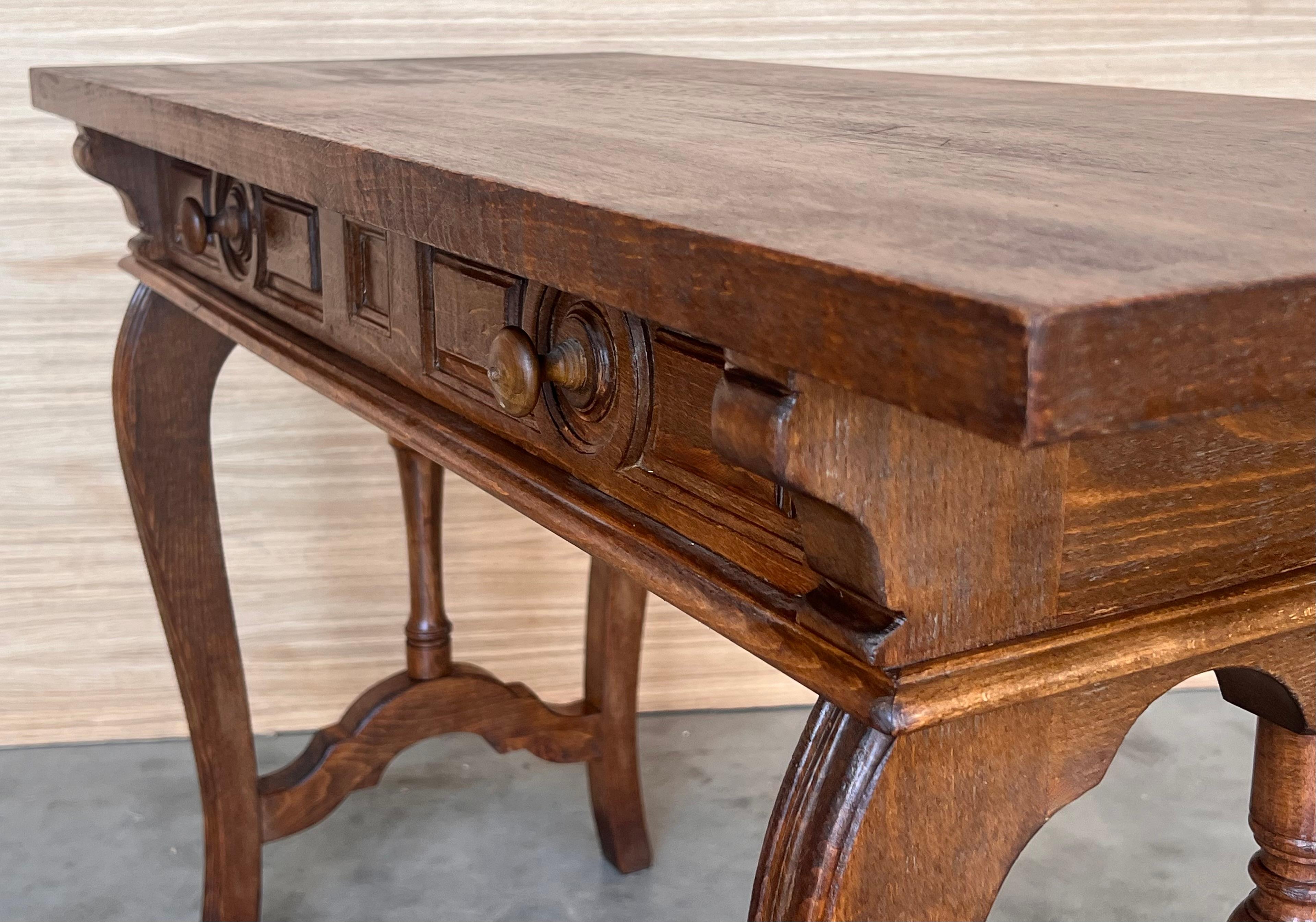 Early 19th Century Walnut Wood Catalan Spanish Console, Desk or Vanity Table 6