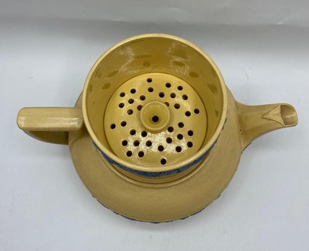 wedgwood teapot antique