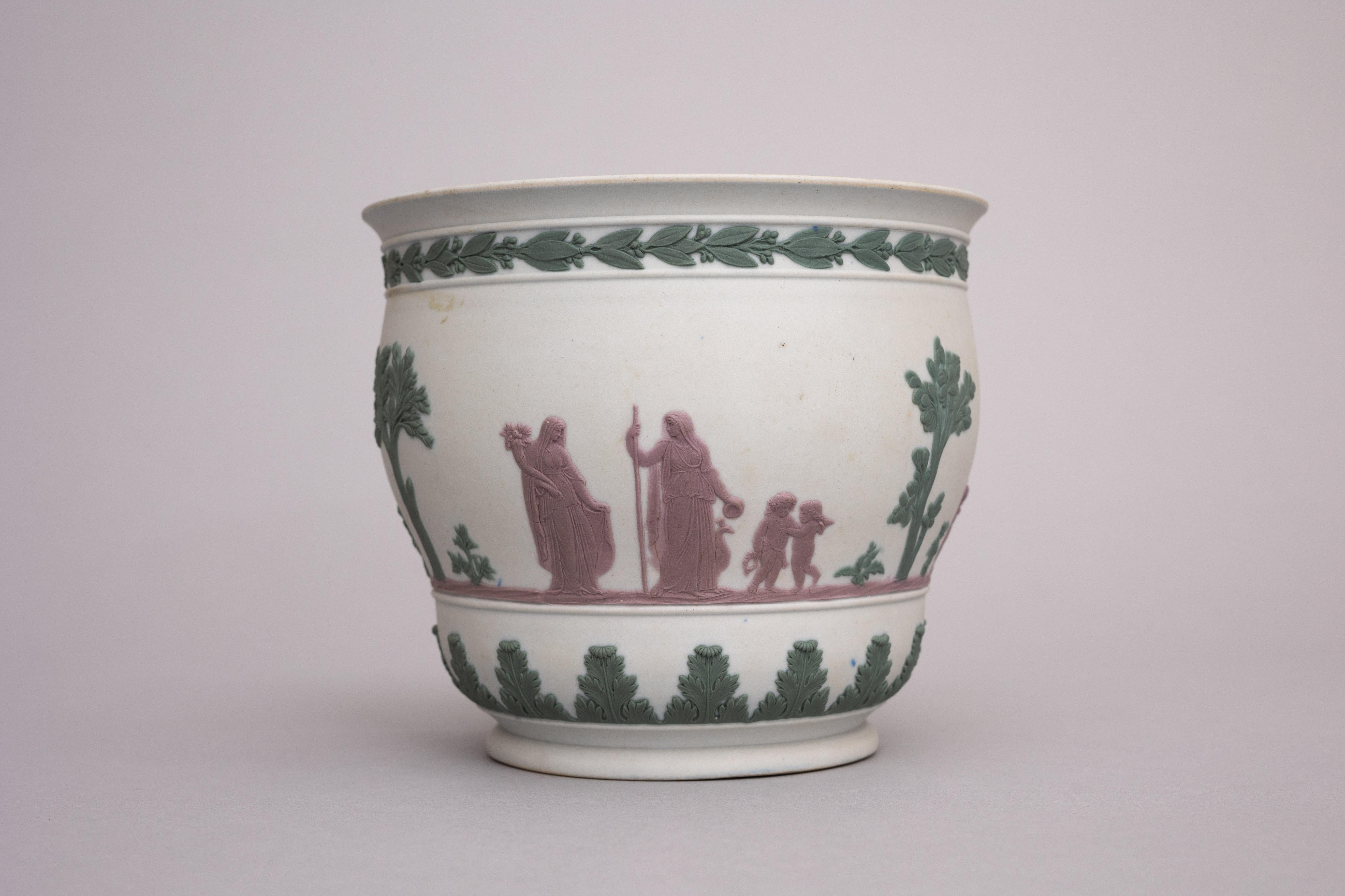 British Early 19th Century Wedgwood Tricolor Jasperware Jardiniere For Sale