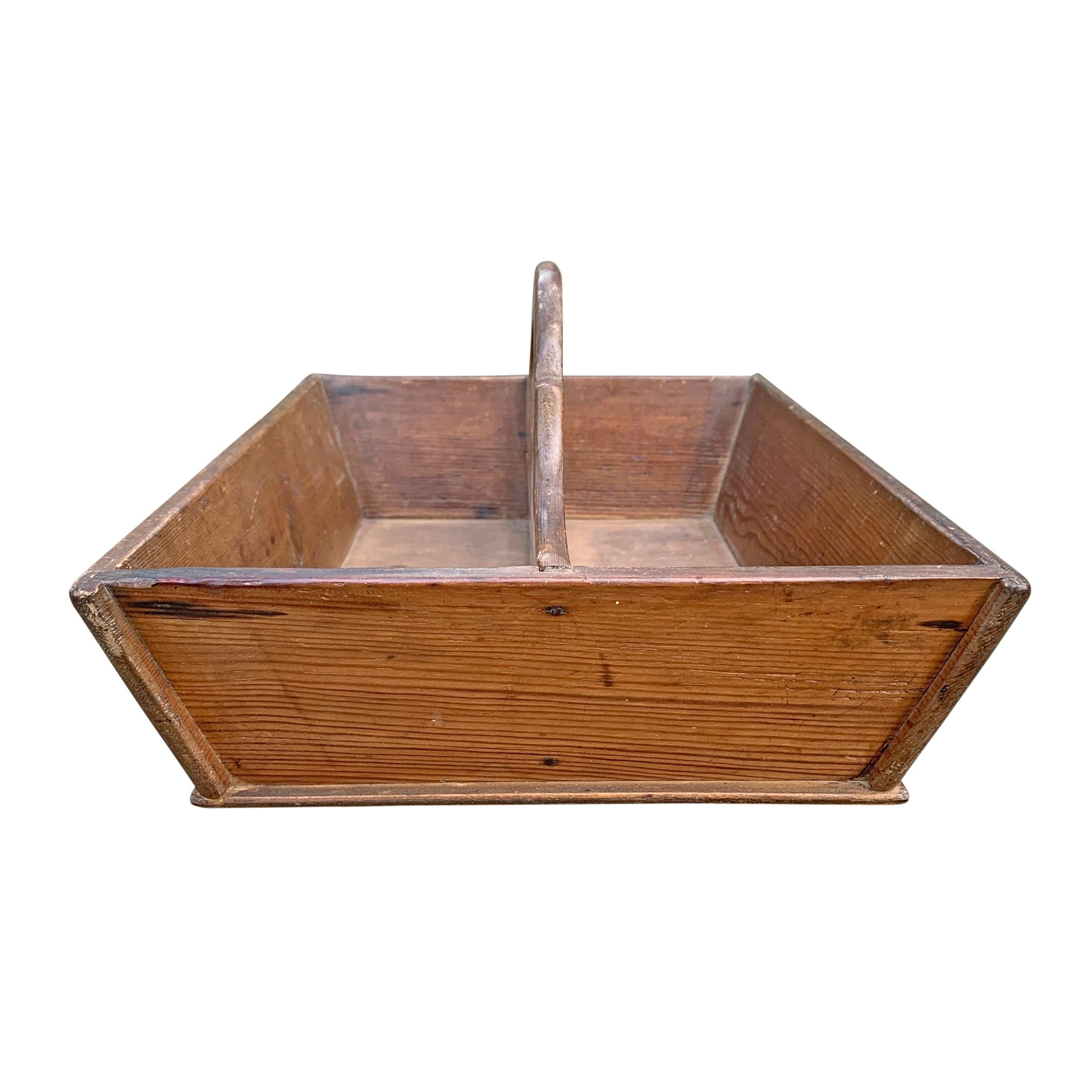 Rustic Early 19th Century Welsh Cutlery Tray For Sale