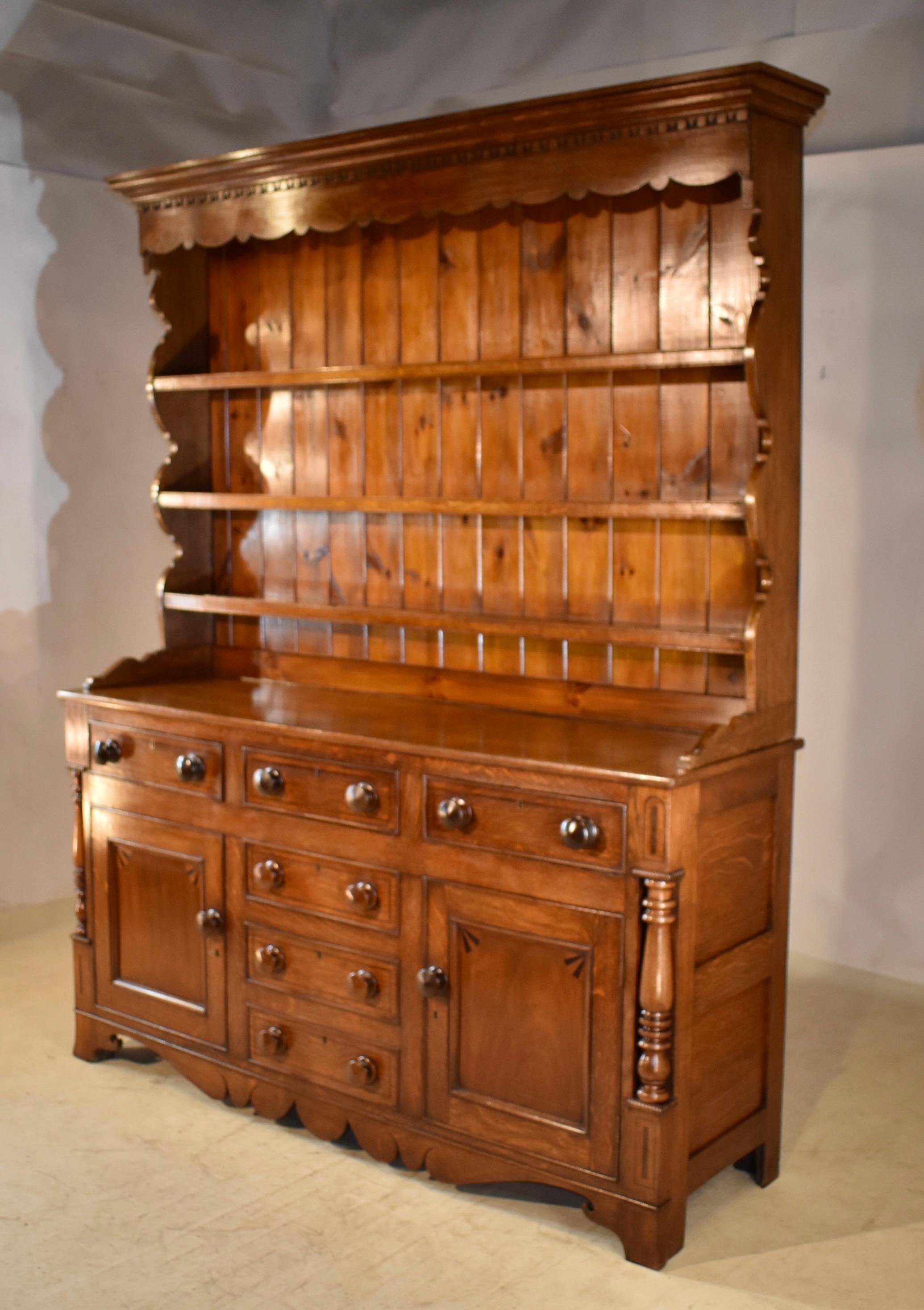 Early 19th Century Welsh Dresser For Sale 1