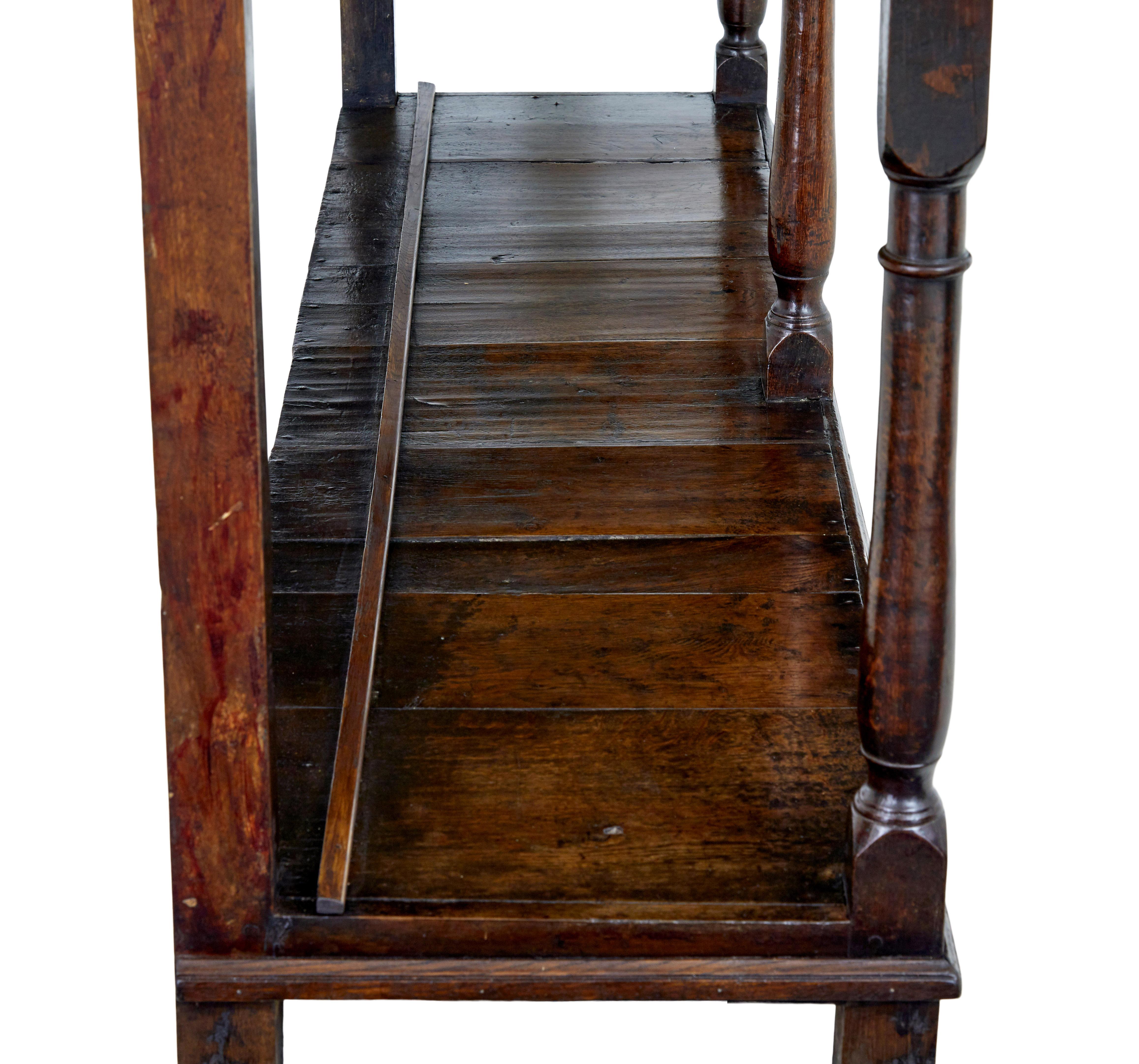 Oak Early 19th century Welsh oak dresser and rack