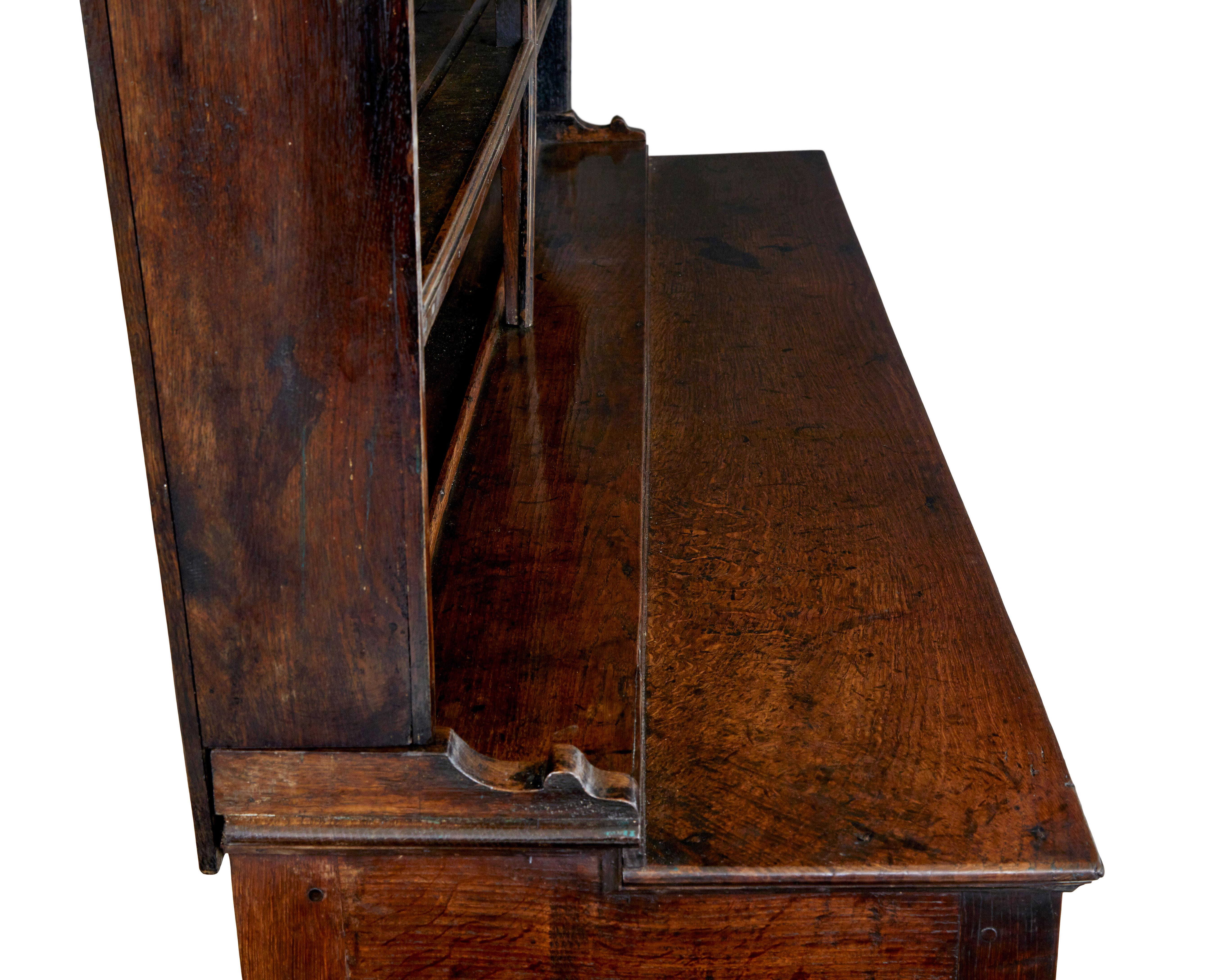 Early 19th century Welsh oak dresser and rack 1