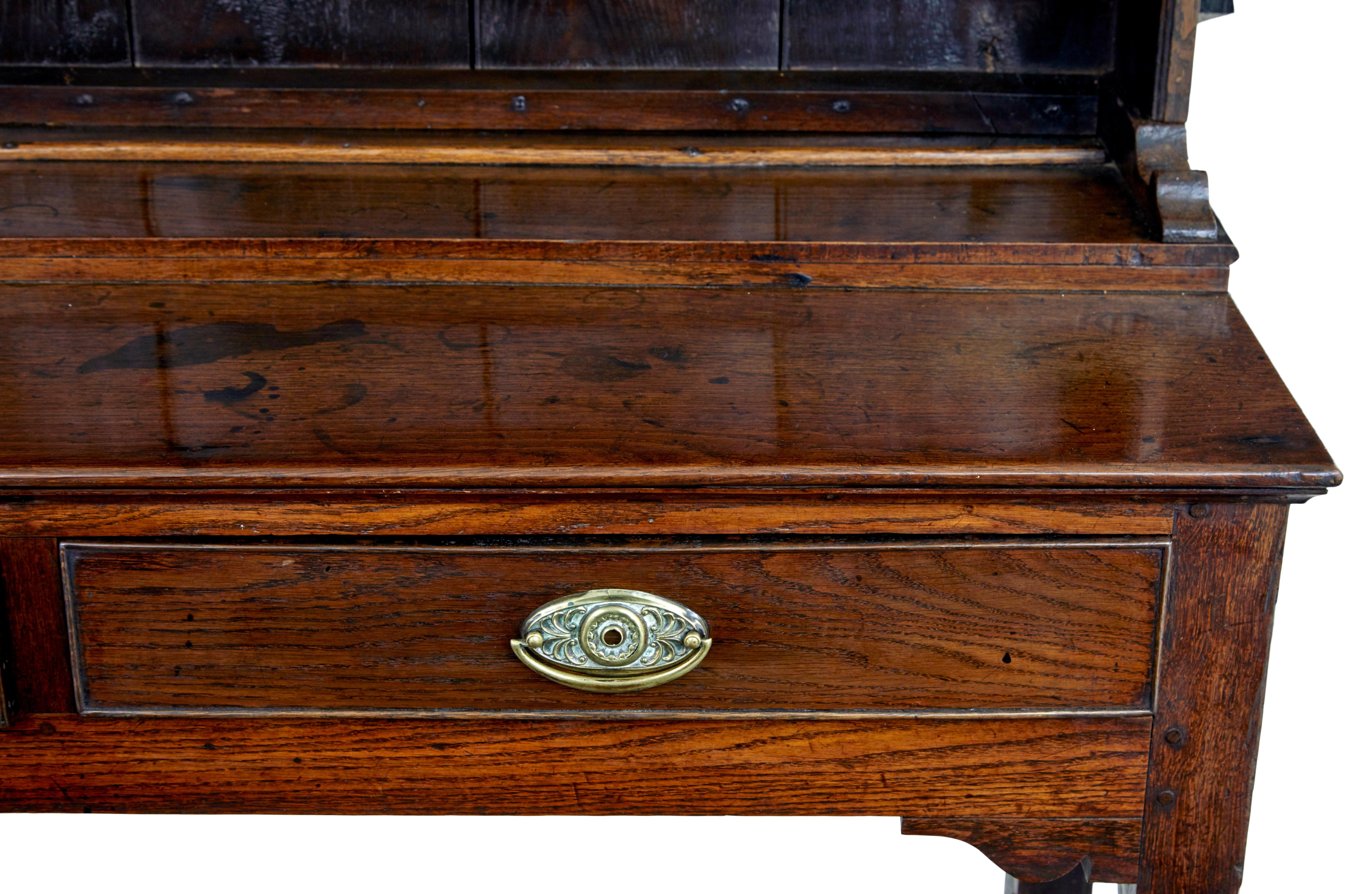 Early 19th century Welsh oak dresser and rack For Sale 2