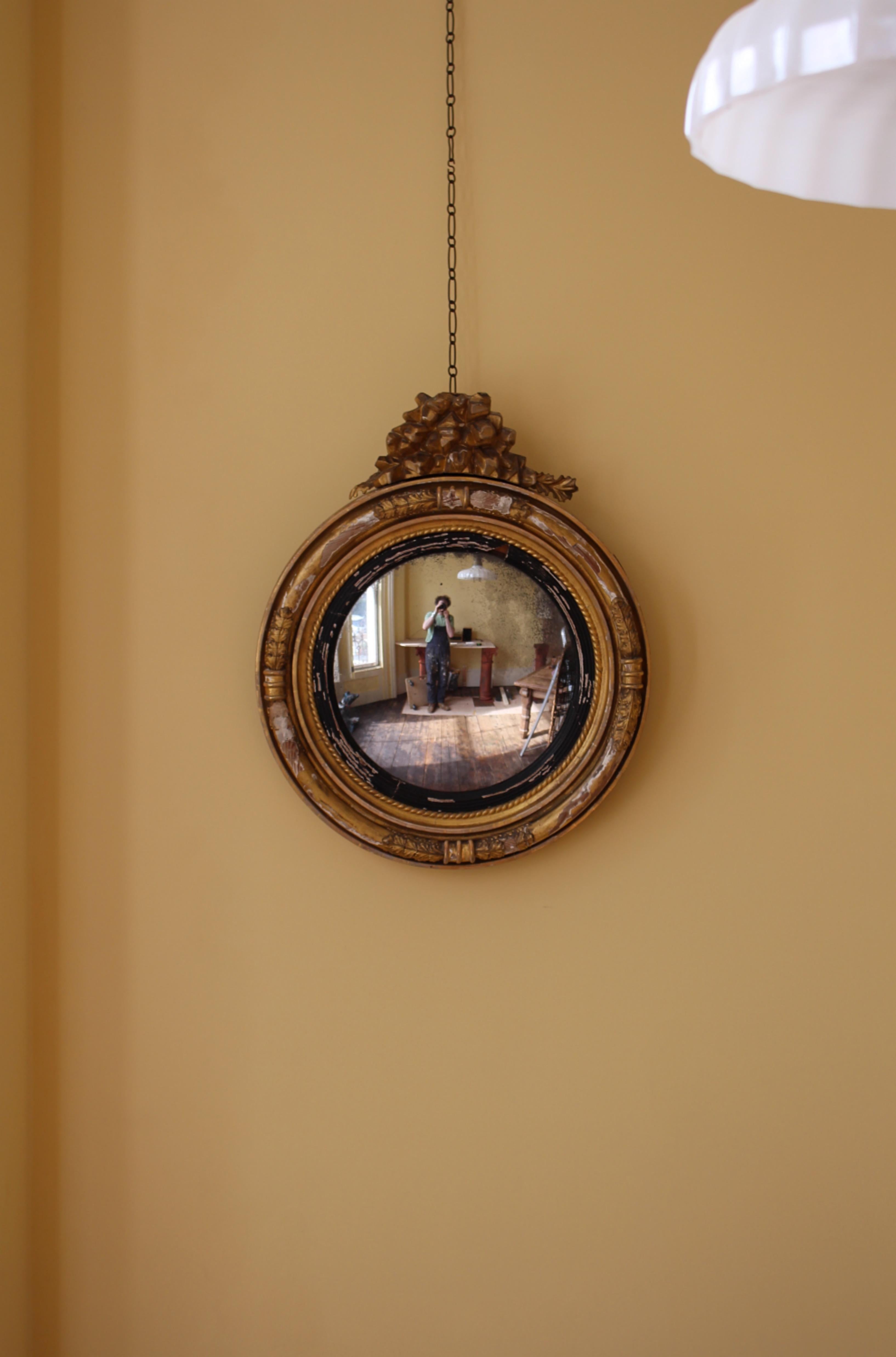 Gesso Early 19th Century William IV Gilt Convex Mirror Country House Antique For Sale