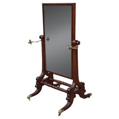 Début du 19ème siècle, période William IV, miroir de coiffure en acajou.