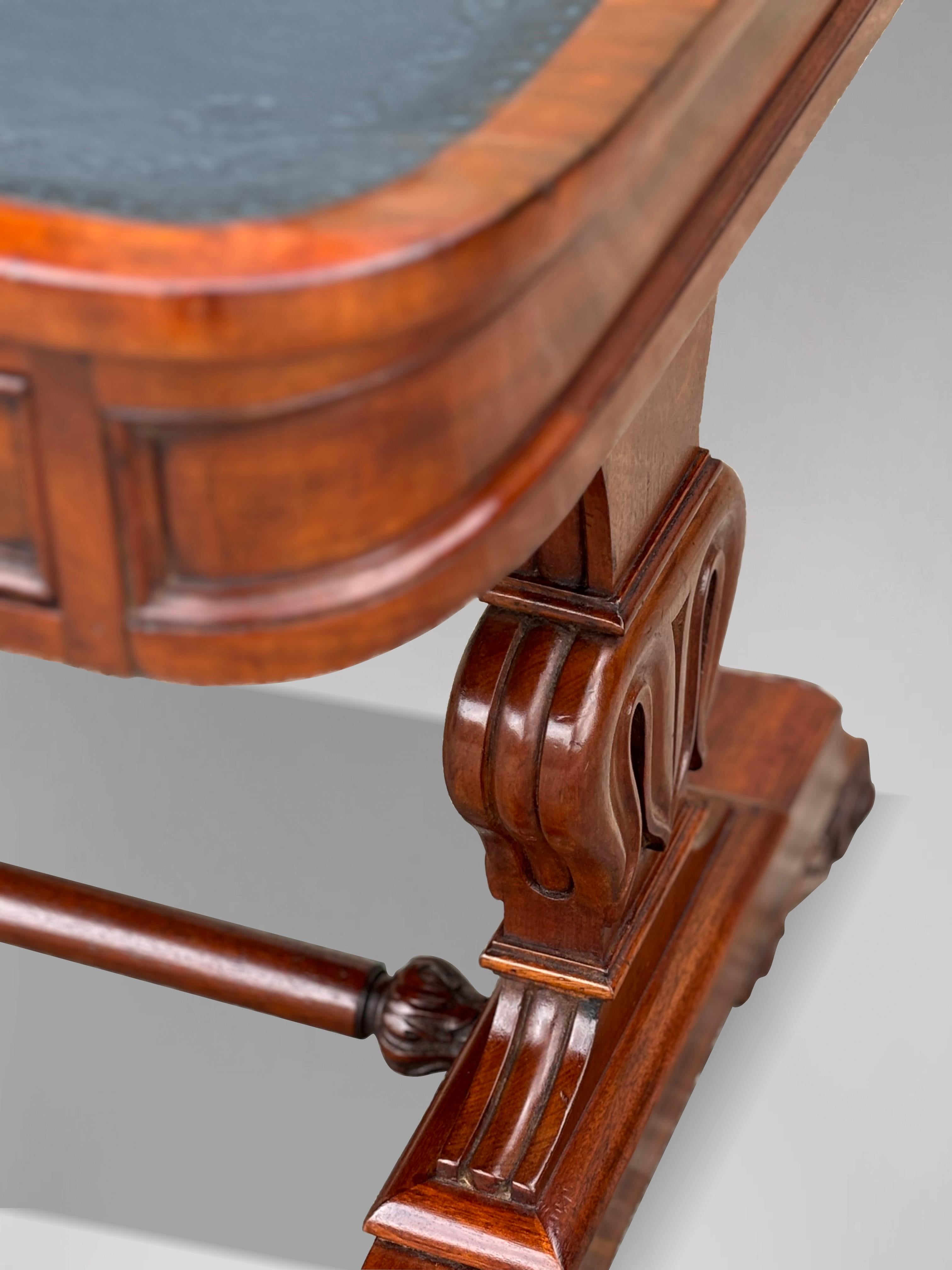 Early 19th Century William IV Period Mahogany Library Writing Table For Sale 7