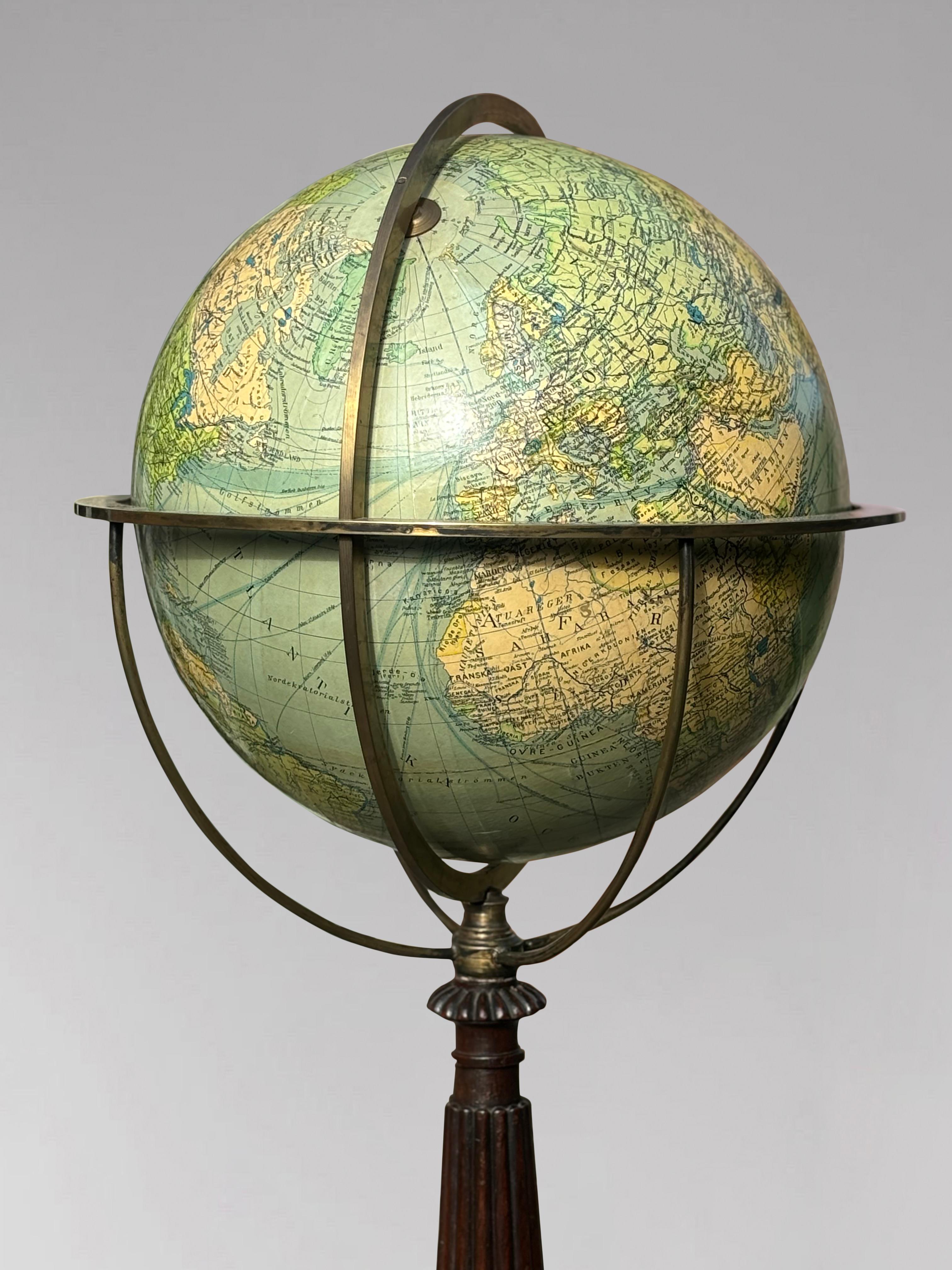 Early 19th Century William IV Period Rosewood Terrestrial Globe on Stand For Sale 1