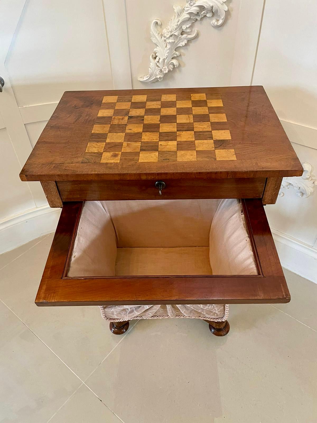 Early 19th Century William IV Rosewood Chess Top Sewing Table For Sale 1