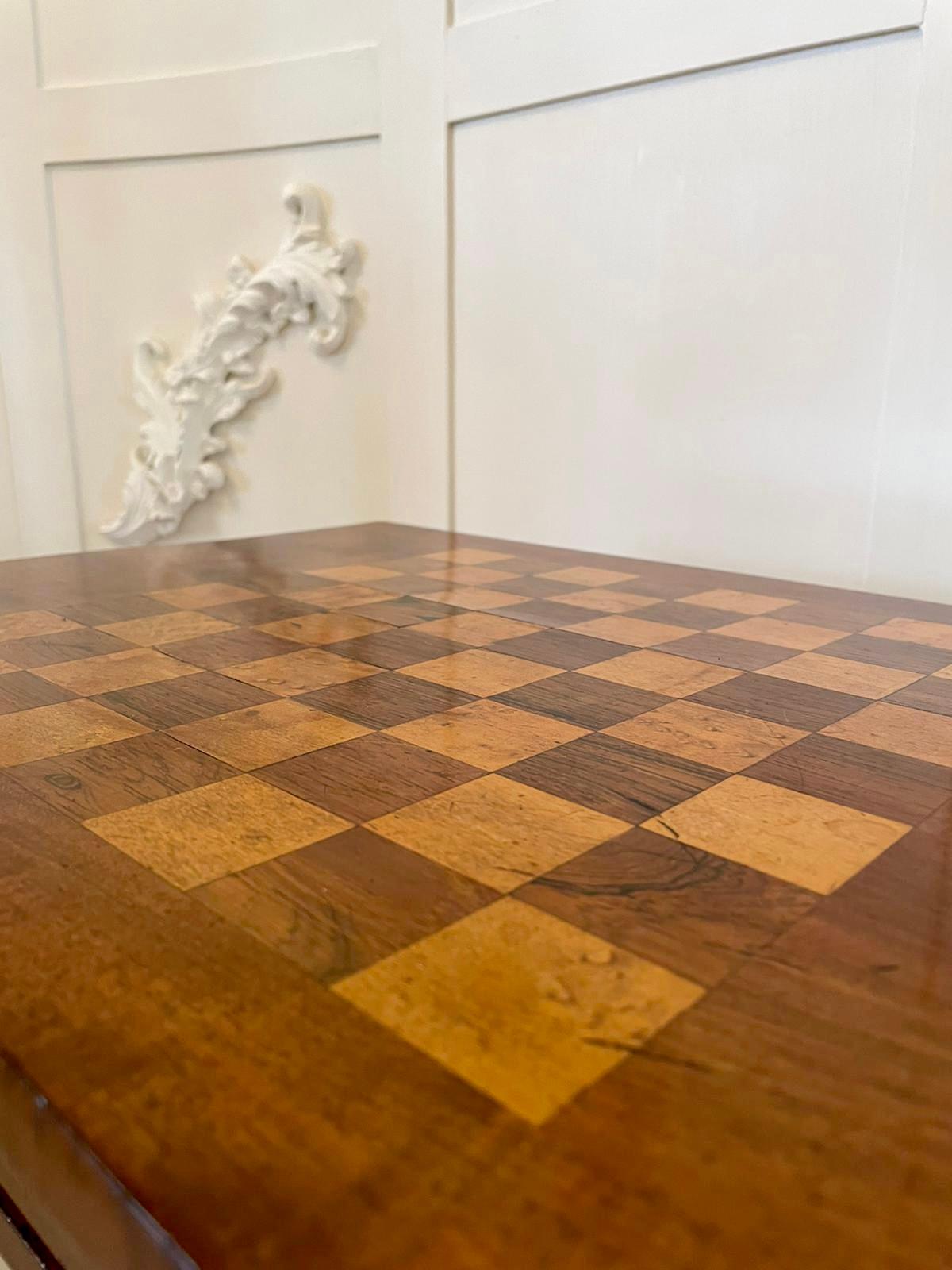 Early 19th Century William IV Rosewood Chess Top Sewing Table For Sale 2