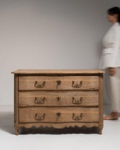 Early 19th Century Wood Louis XV Oak Chest of Drawers