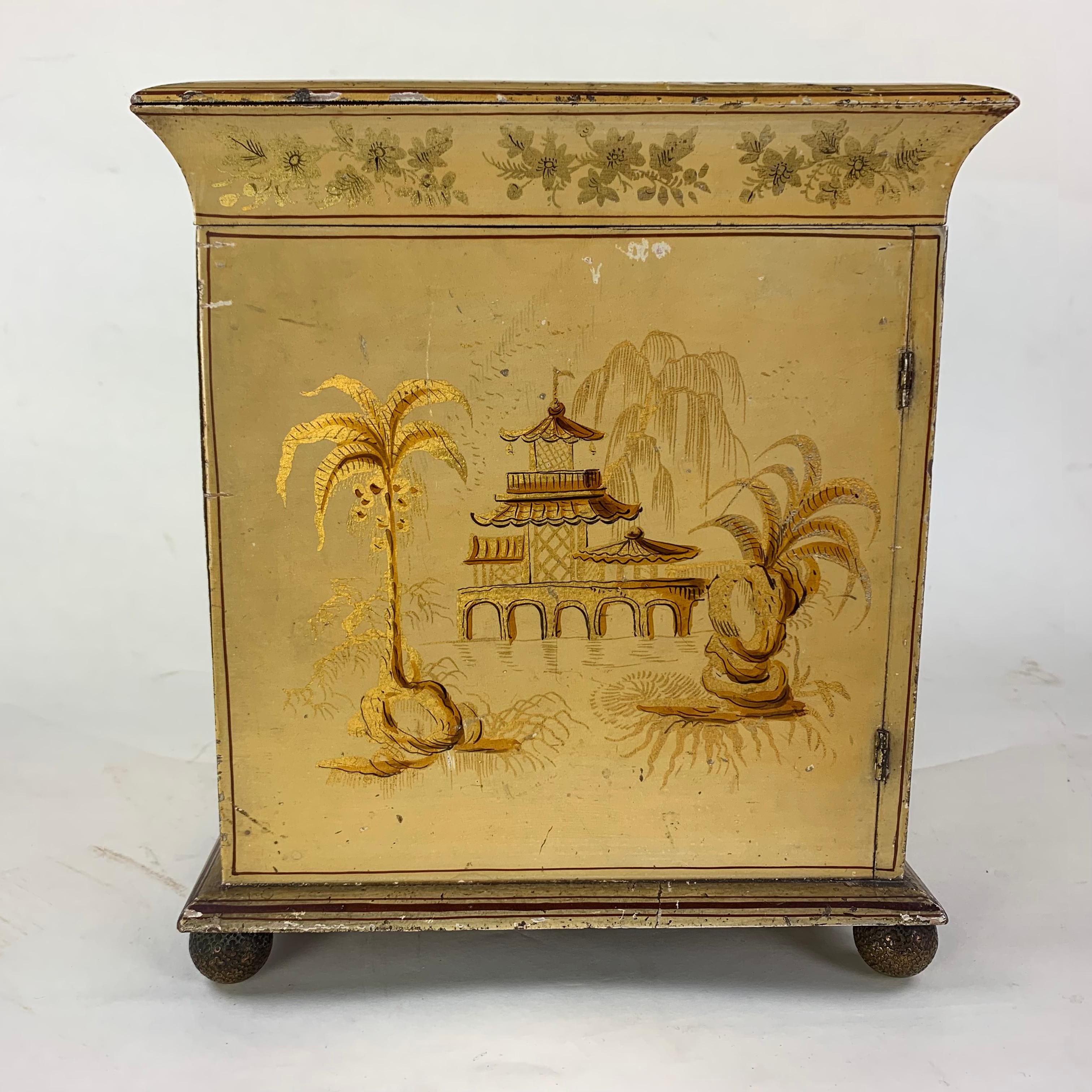 Lacquered Early 19th Century Yellow Japanned Workbox For Sale