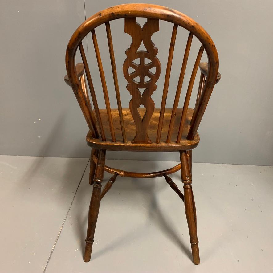 Early 19th Century Yew and Elm Windsor Armchair with Crinoline Stretcher 3