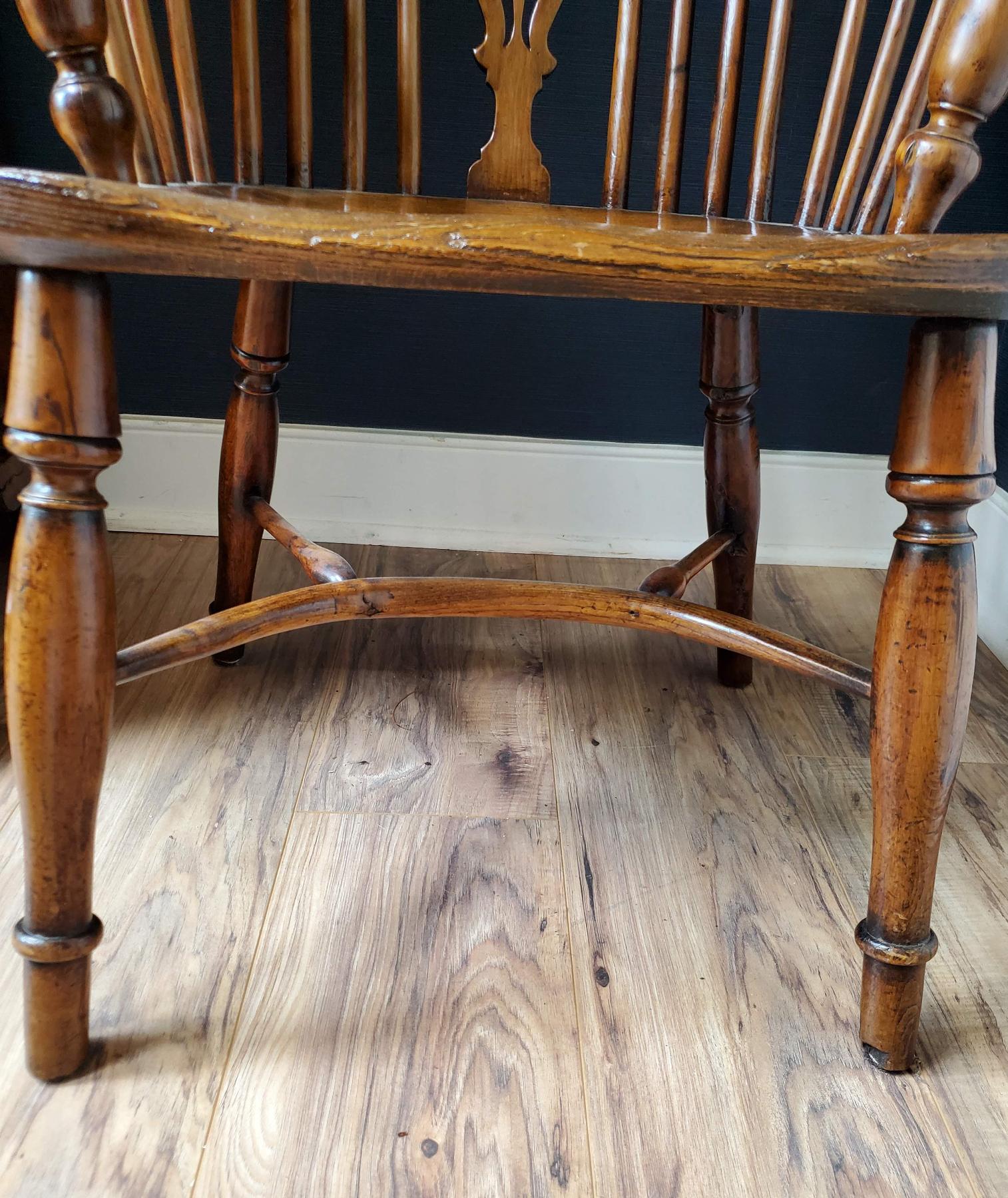 Early 19th Century Yew Wood English George III “Bow Back” Windsor Armchair 10