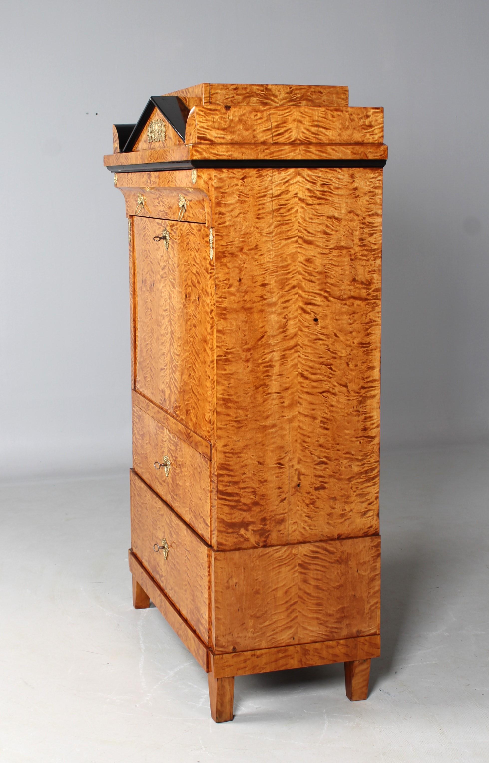 Early 19th Century Biedermeier Empire Secretary, Germany, Prussia, C. 1815 For Sale 11