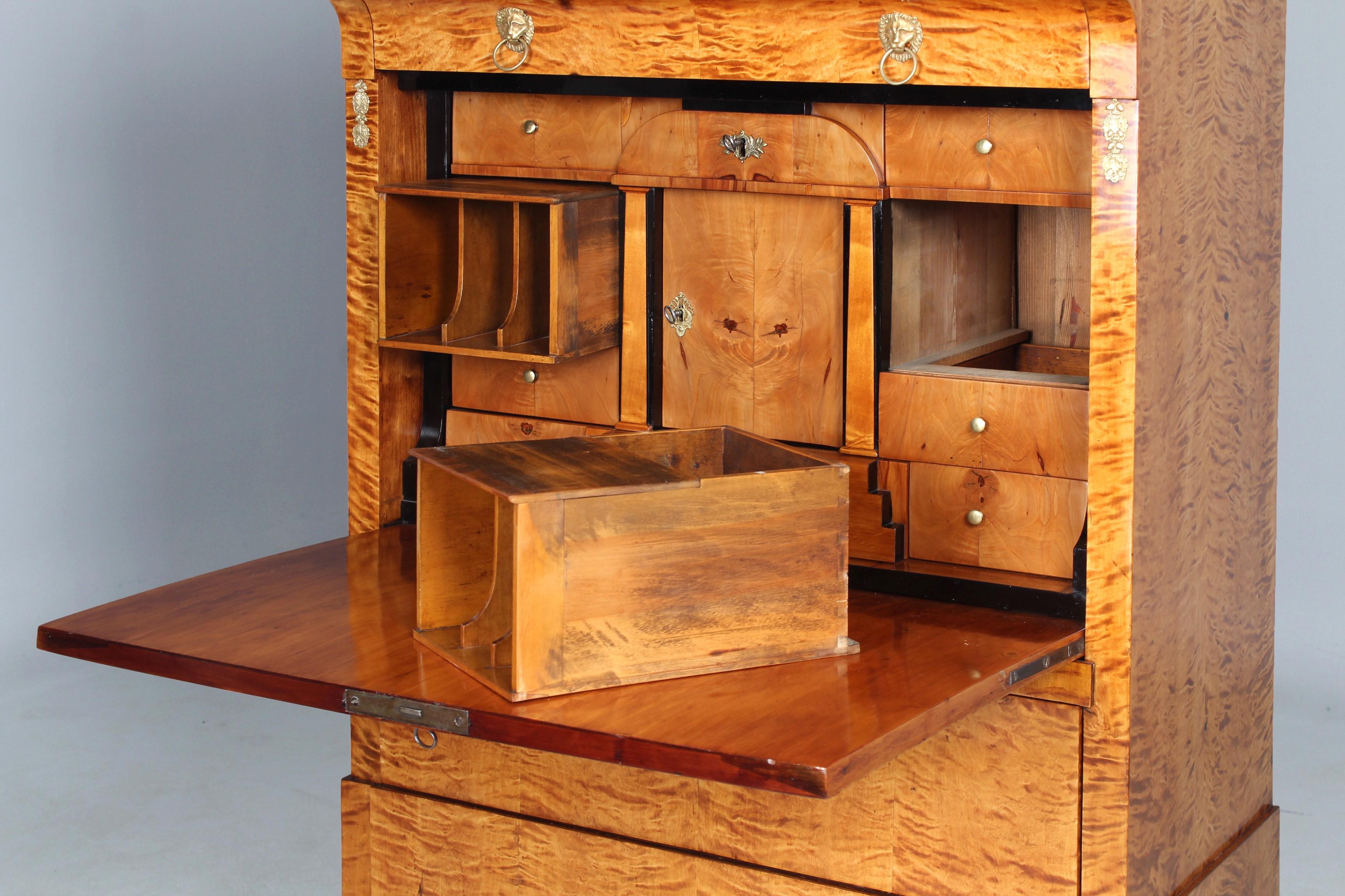 Early 19th Century Biedermeier Empire Secretary, Germany, Prussia, C. 1815 For Sale 3